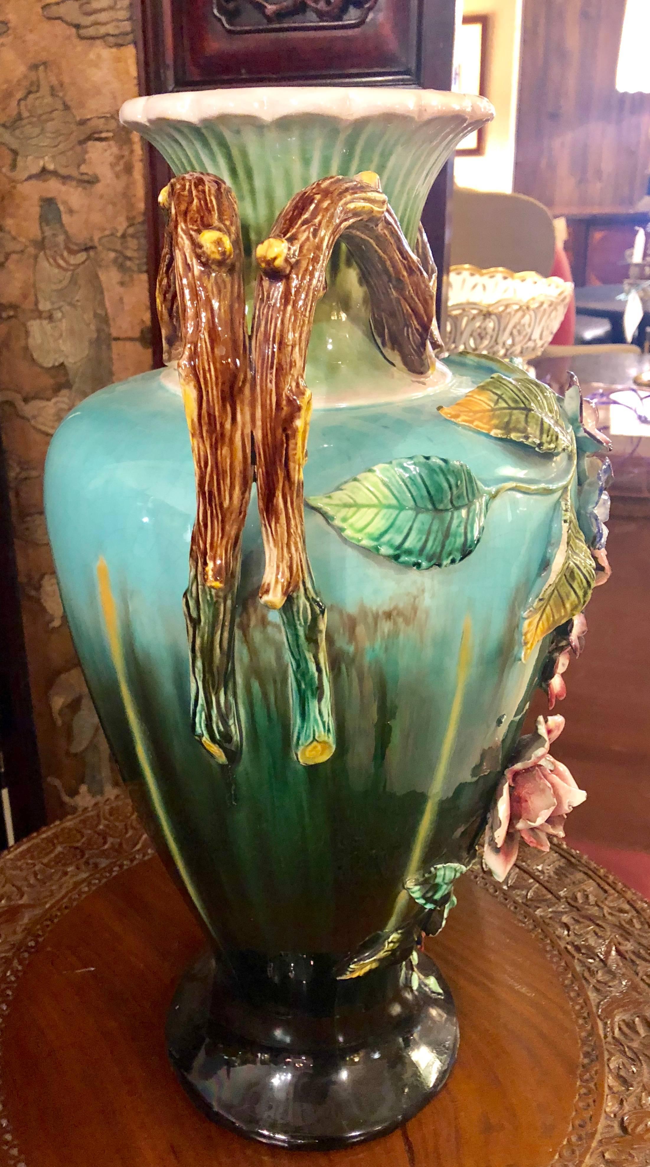 Palatial Majolica Vase with Flowers, 19th Century at 1stDibs majolica