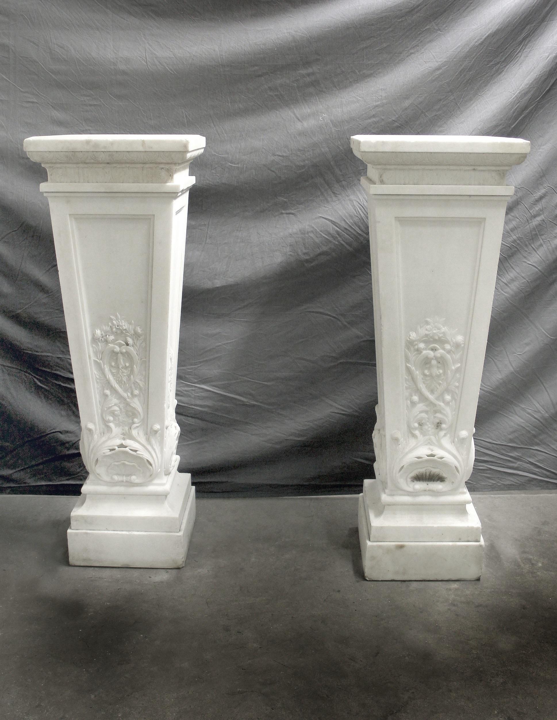 A Palatial Pair of Early 20th Century Carved White Marble Pedestals


Details:
Height – 50 inches / 127cm
Width – 17.5 inches / 44cm
Depth – 17.5 inches / 44cm

