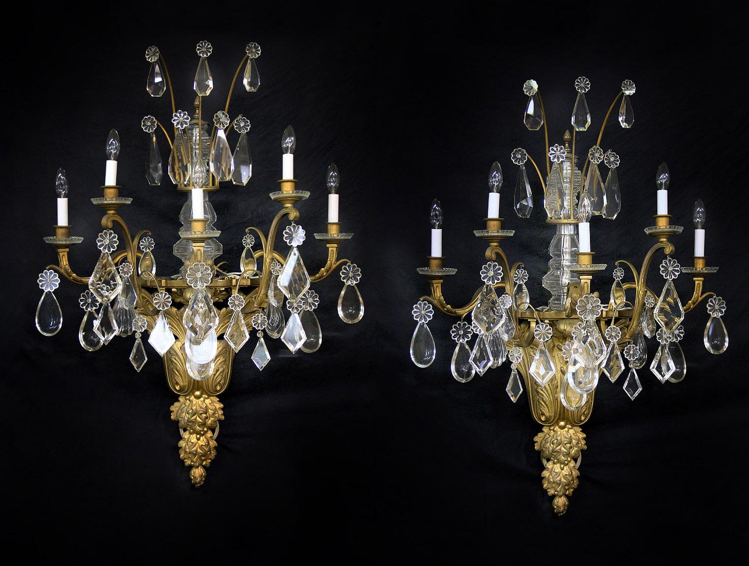 Belle Époque Palatial Set of Four Late 19th Century Gilt Bronze and Baccarat Crystal Sconces For Sale