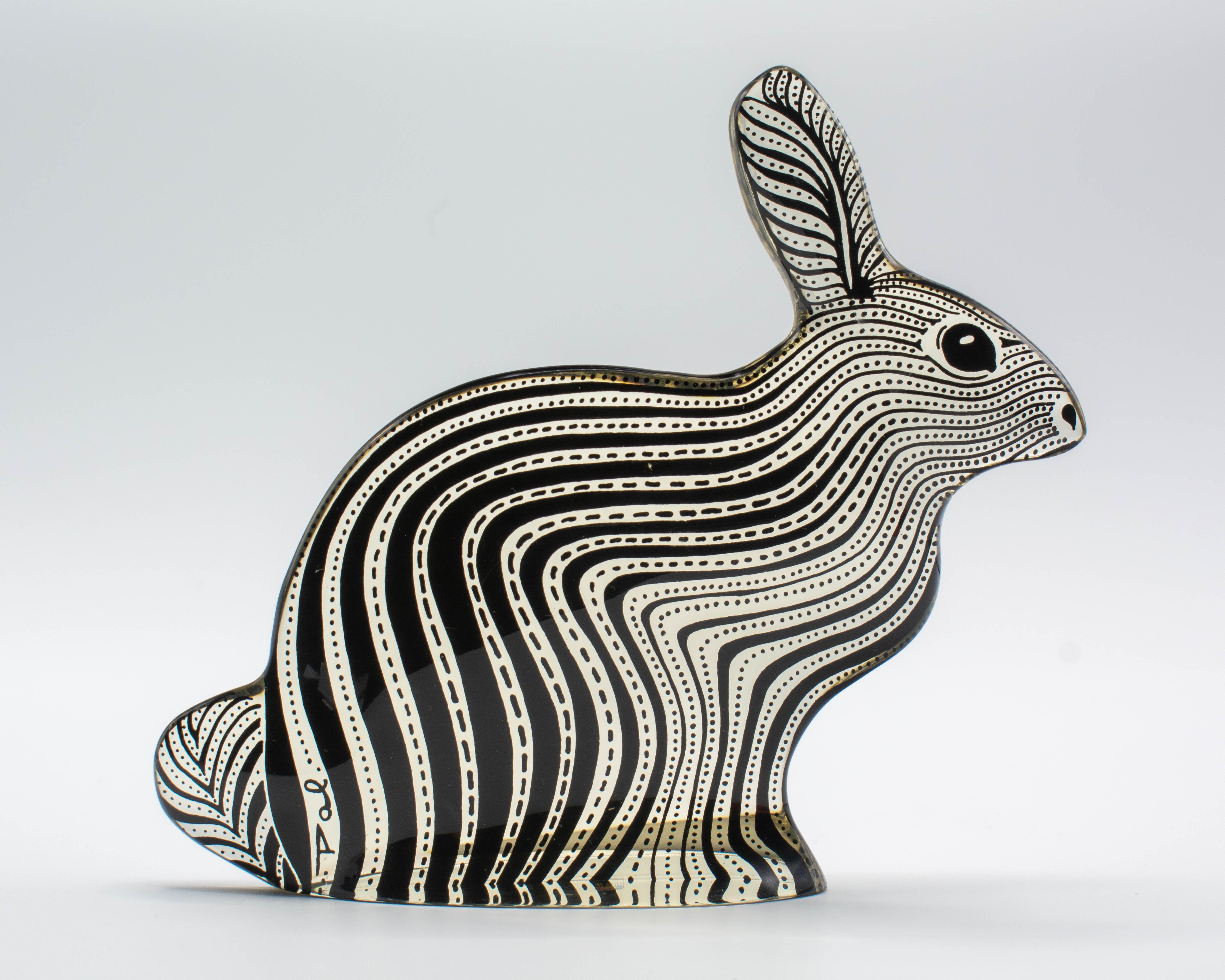 A Mid-Century Modern lucite Op Art rabbit sculpture by Abraham Palatnik. Original label on bottom: Made in Brazil. Abraham Palatnik (1928-2020) is a Brazilian artist and inventor whose innovations include kinechromatic art. Part of the Artemis
