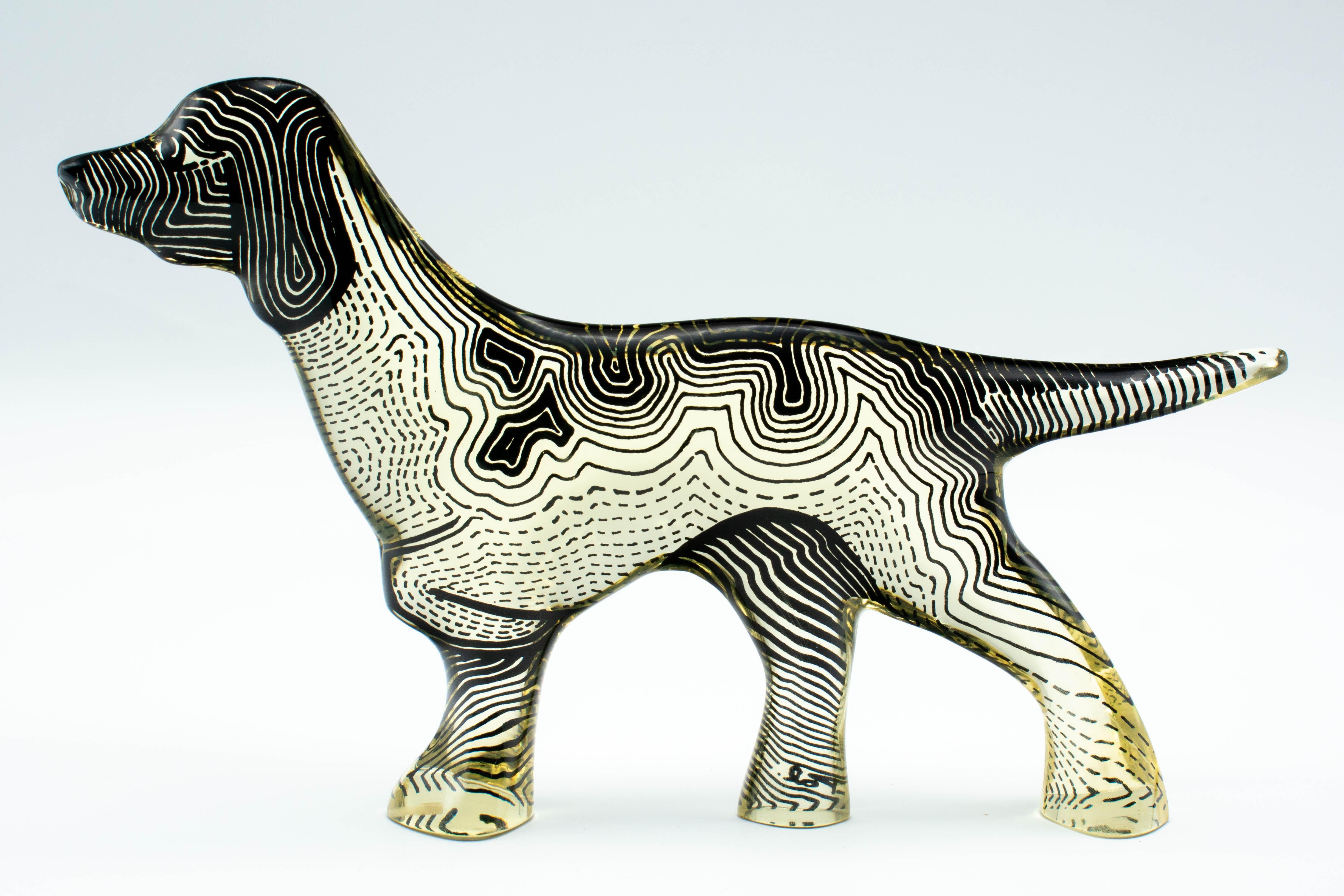 Perro de Lucite Palatnik Op Art Brasileño en venta