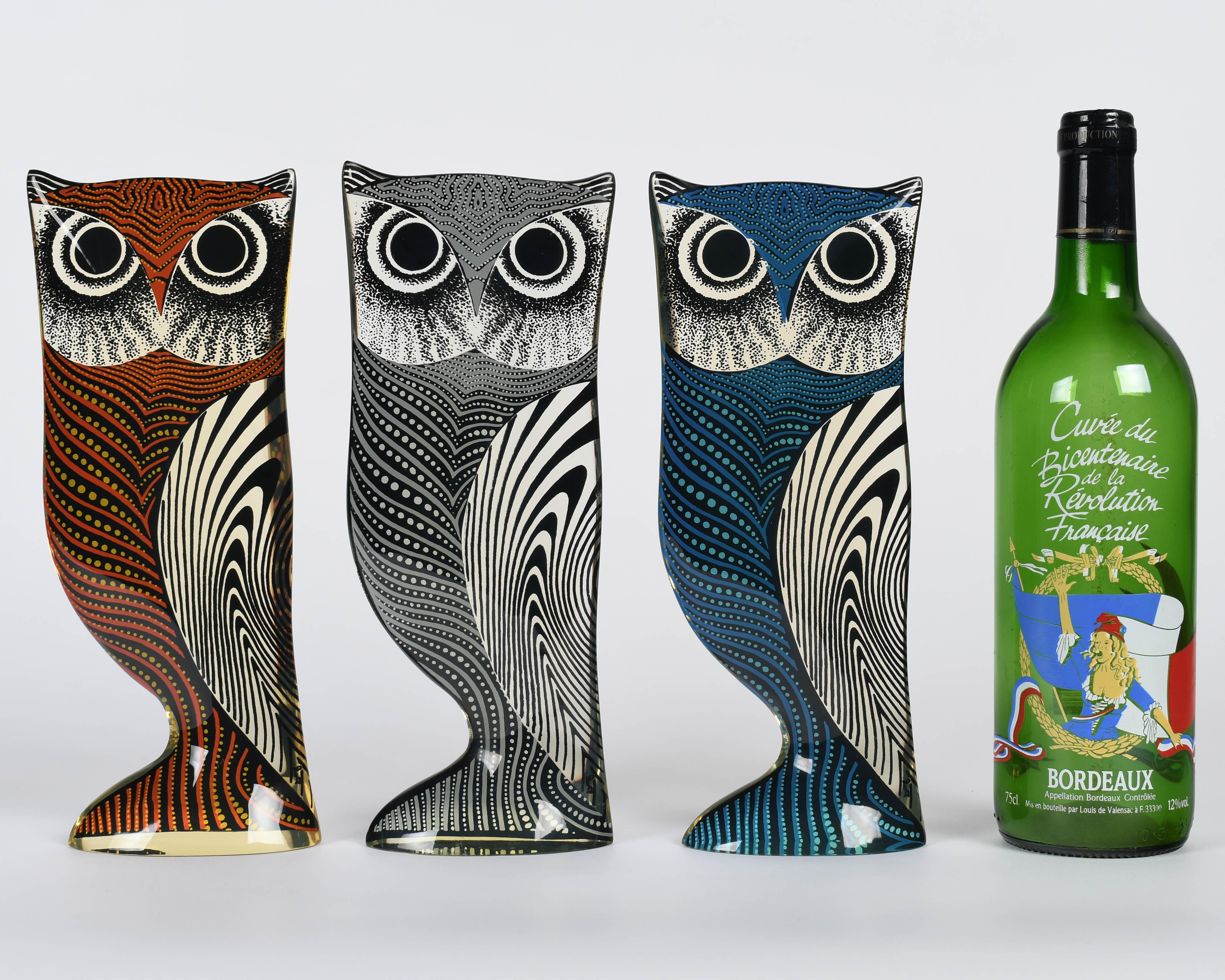 Mid-Century moderno Palatnik Op Art Lucite Owls Set di 3 in vendita