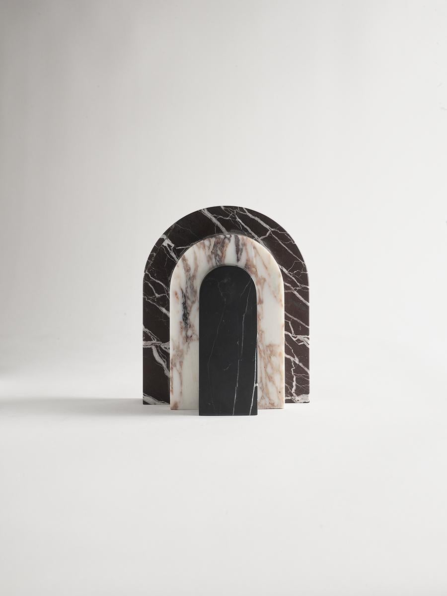 A study in decorative function, Palazzo represents a rich architectural history. Marble’s varied beauty celebrates the repeated arches of Rome’s Colosseo Quadrato, itself a homage to the Colosseum and now headquarters of fashion brand