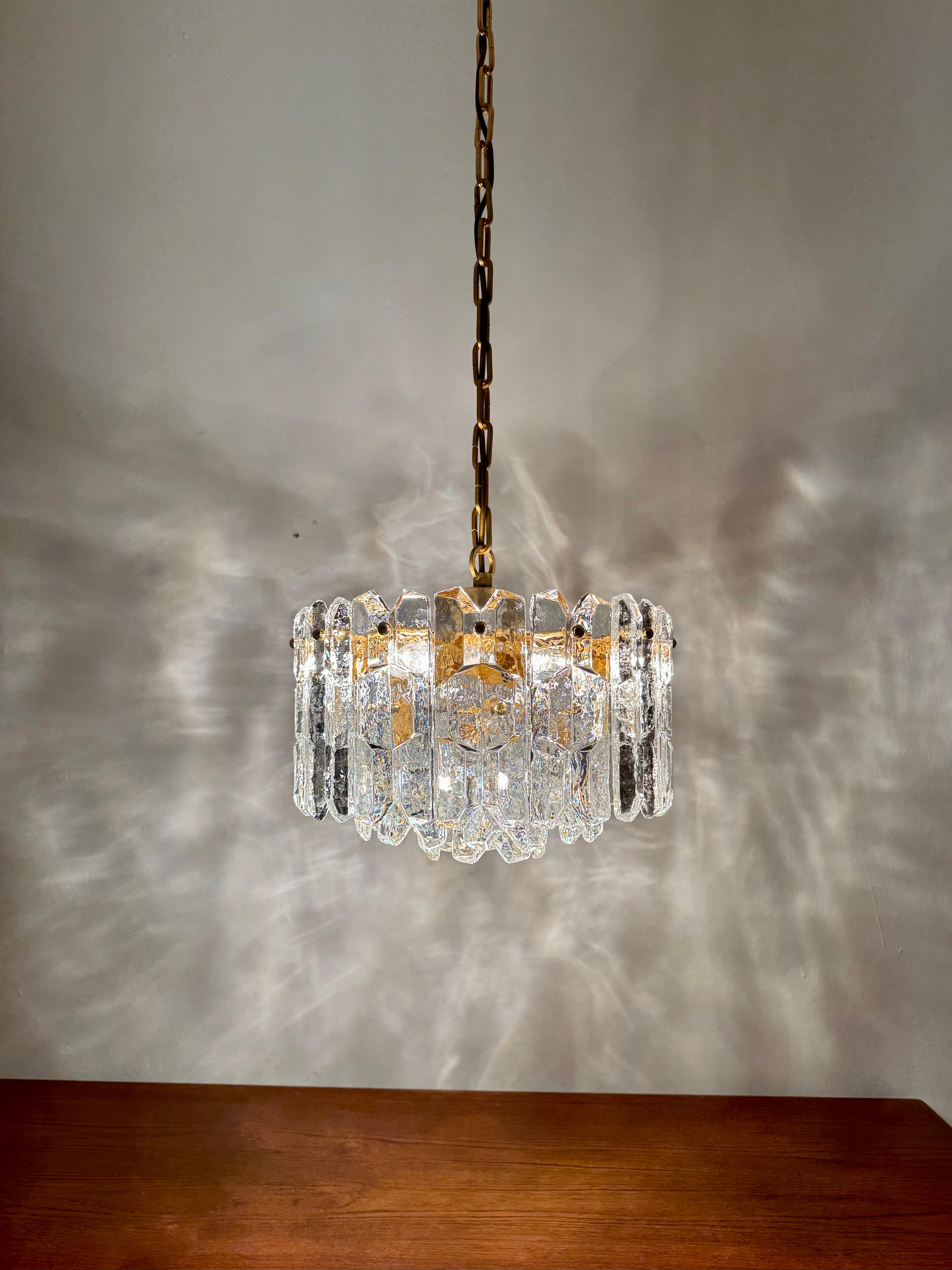 Araña de cristal Palazzo Ice de J.T. Kalmar en venta 1