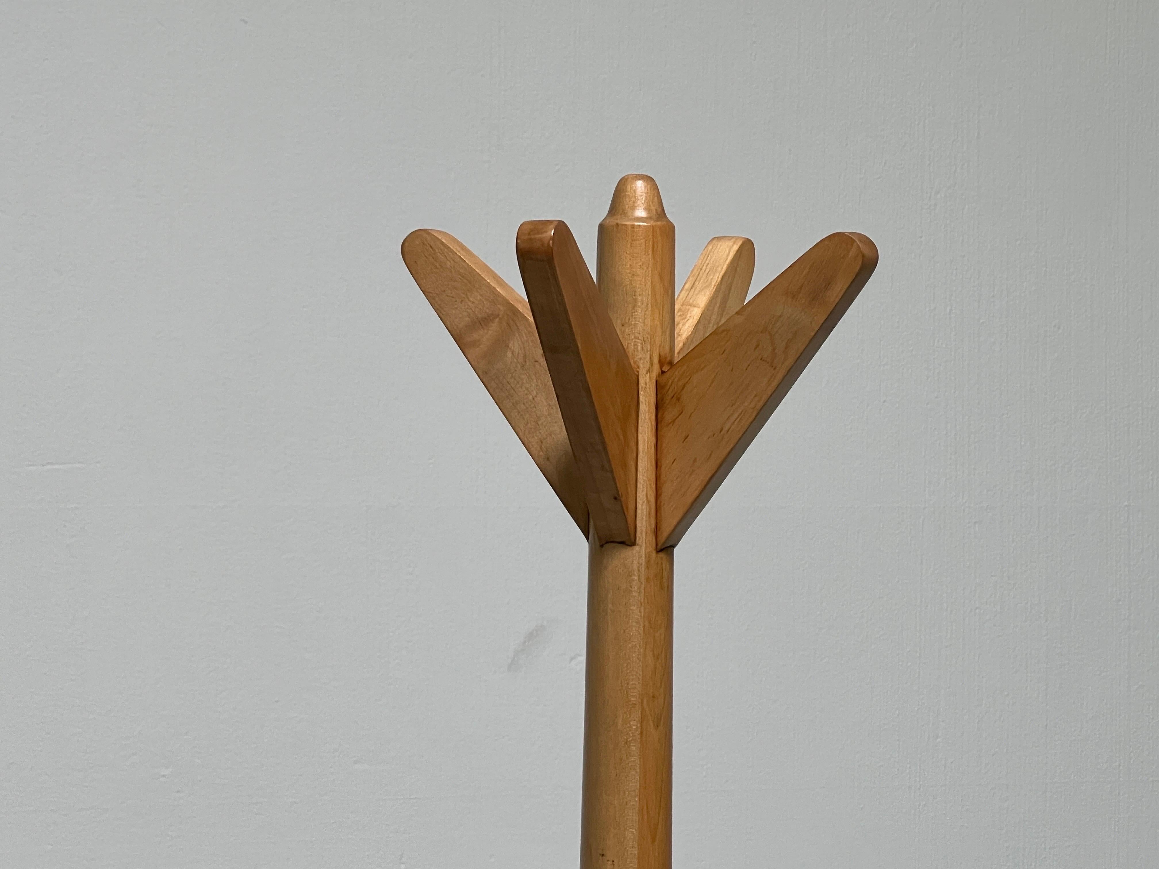 Mid-20th Century Paldao Coat Rack by Gilbert Rohde for Herman Miller