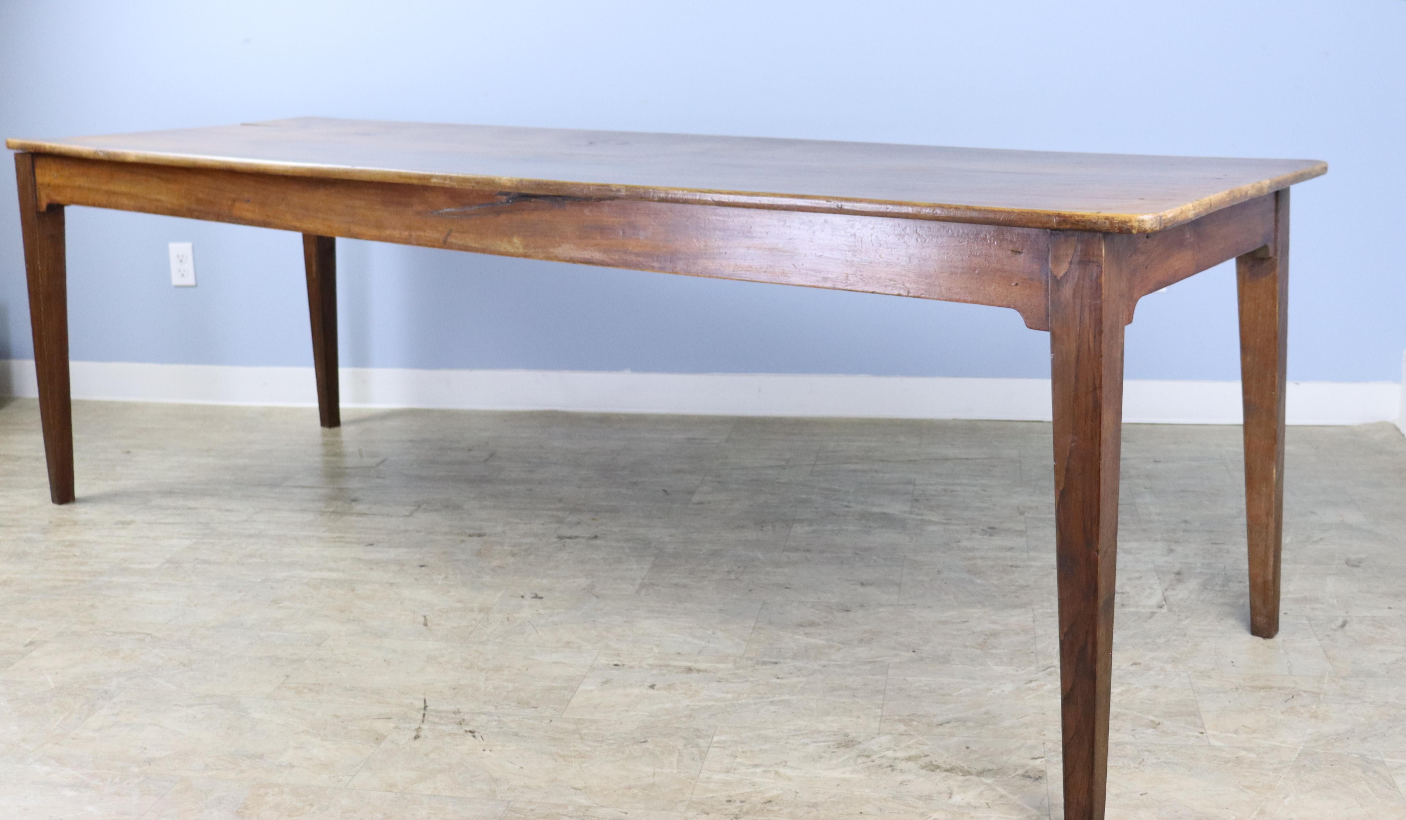 Pale Antique Walnut Dining Table In Good Condition For Sale In Port Chester, NY