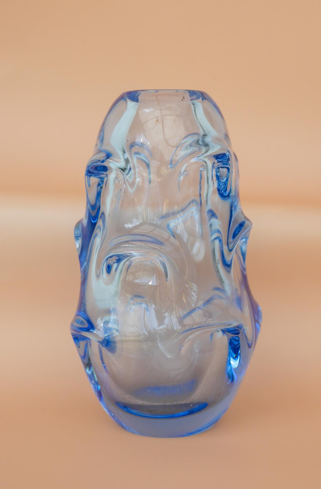 Pale Baby Blue Art Glass Vase by Börne Augustsson for Åseda, Sweden For Sale 7