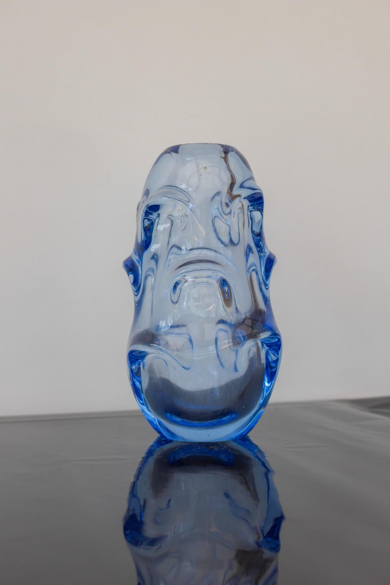 Pale Baby Blue Art Glass Vase by Börne Augustsson for Åseda, Sweden For Sale 8