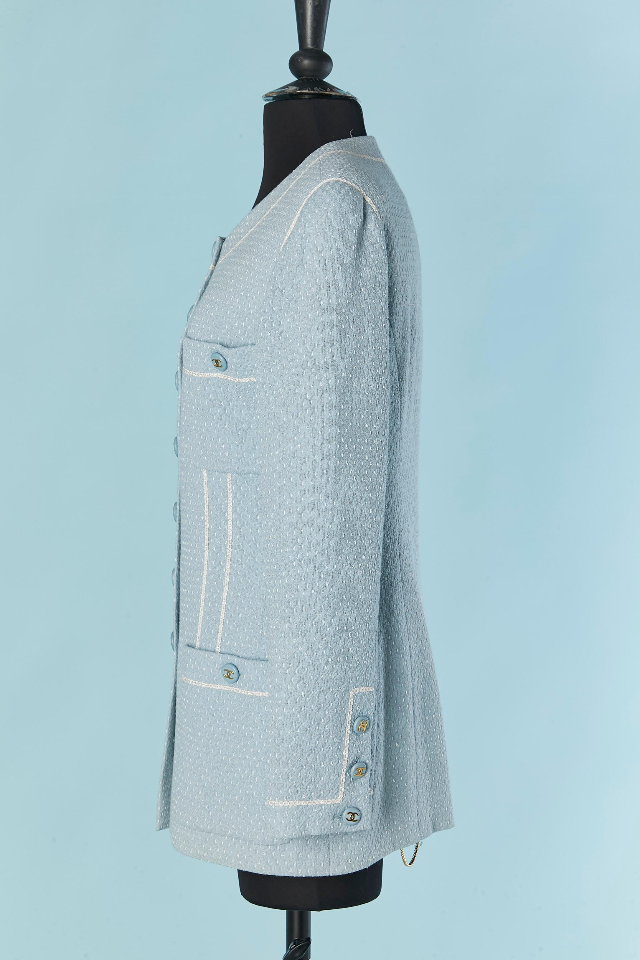 Veste longue en tweed bleu pâle à simple boutonnage CHANEL Boutique fo Bergdorf Goodman en vente 1