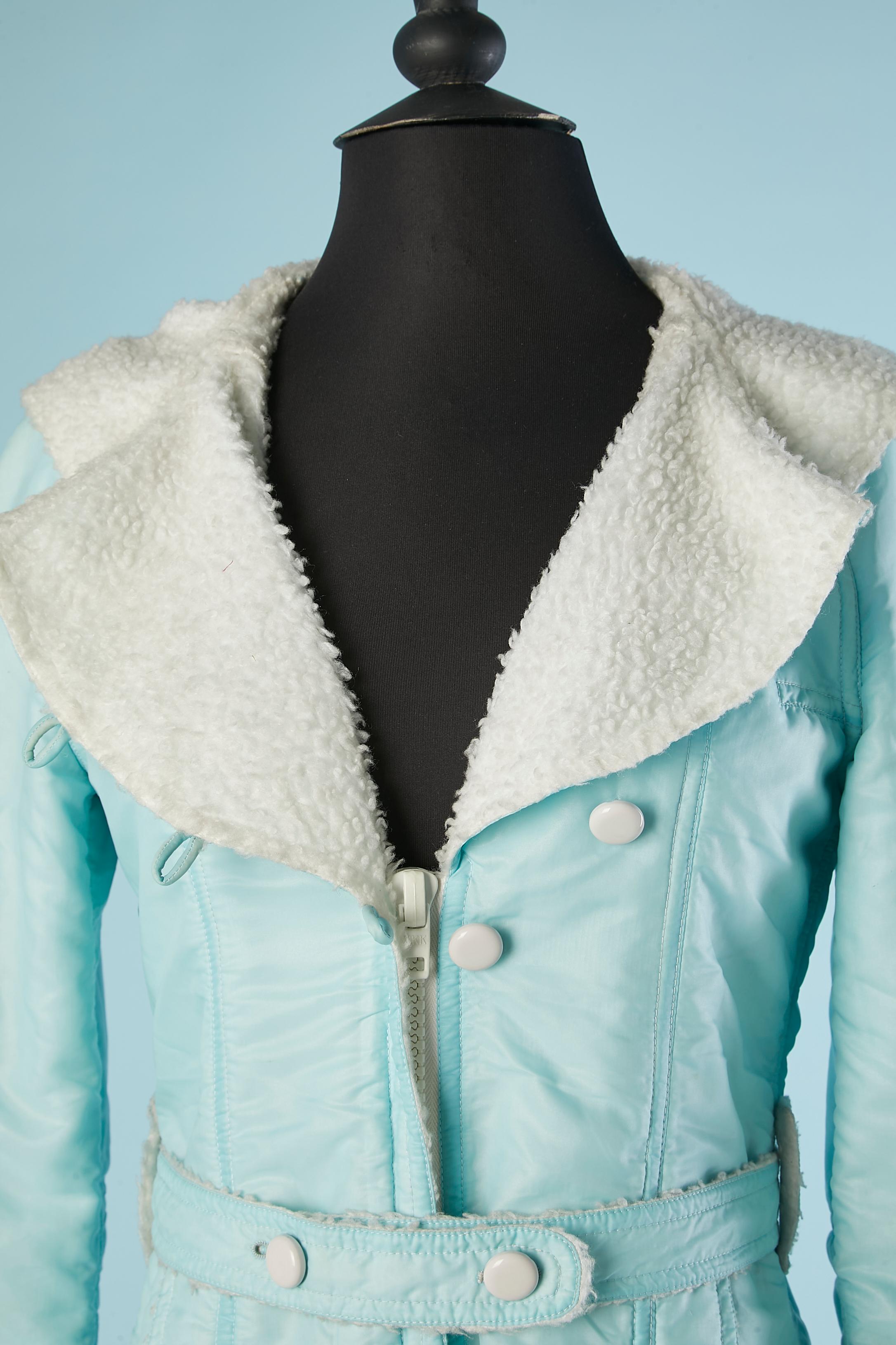 Pale blue nylon coat with hood and fake fur Courrèges Hyperbole Circa 1971/72 For Sale 2