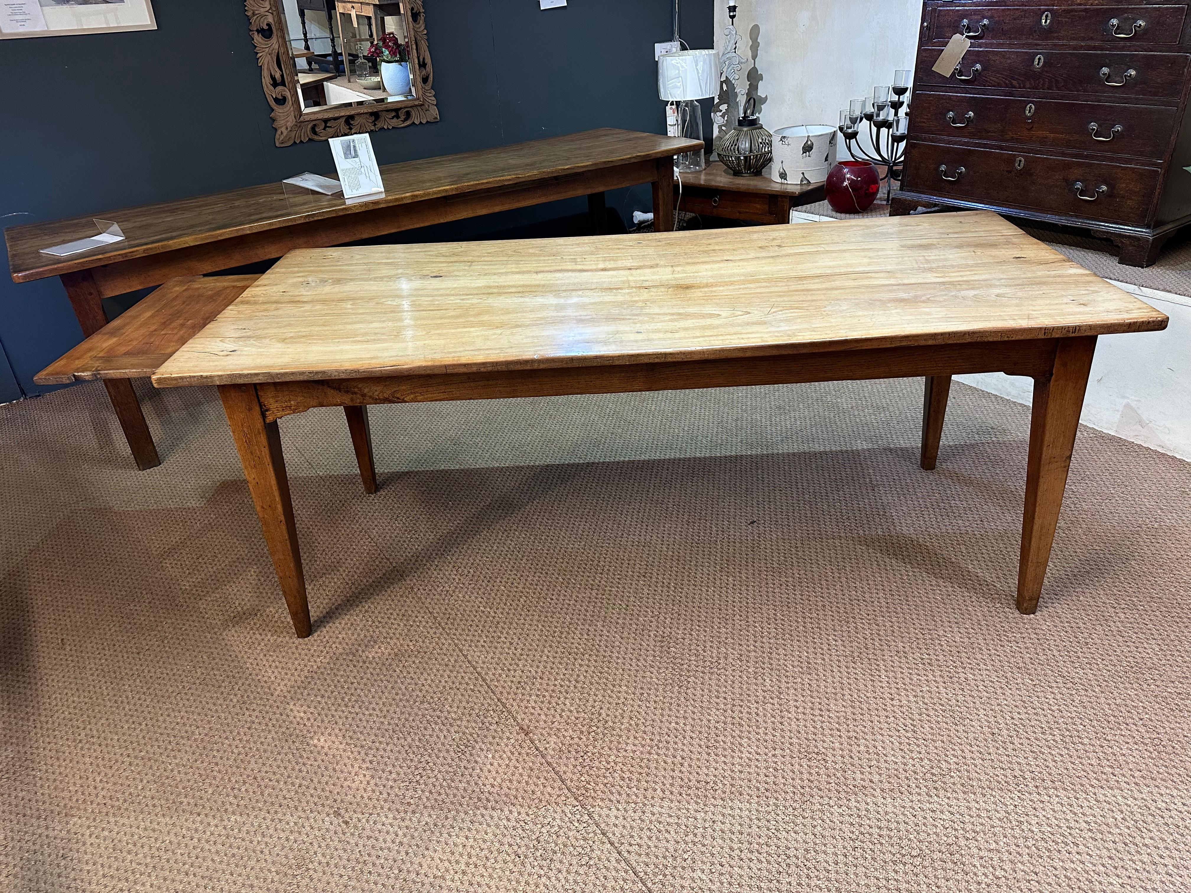 English Pale Cherry farmhouse table with bread slide For Sale