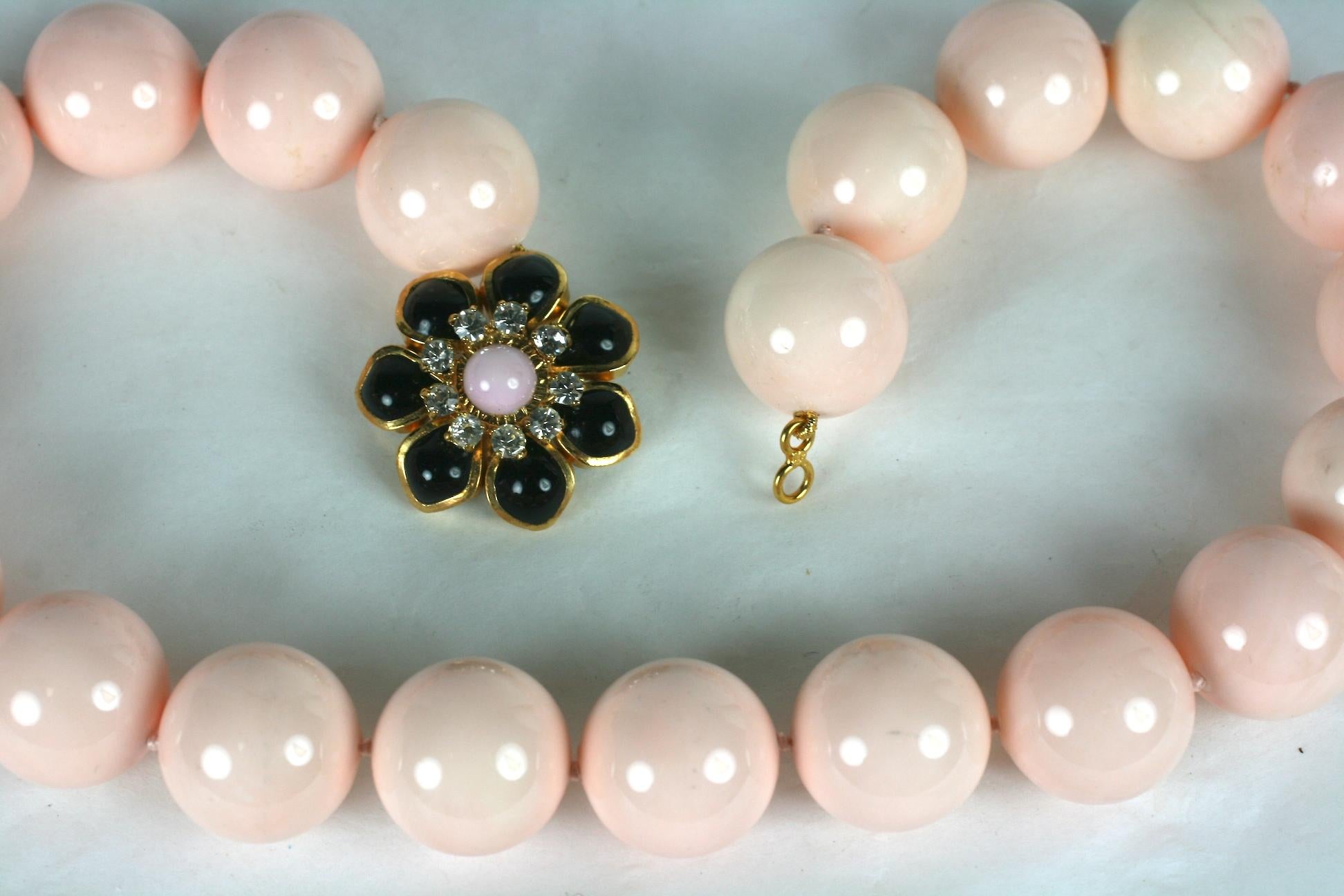mother of pearls necklace
