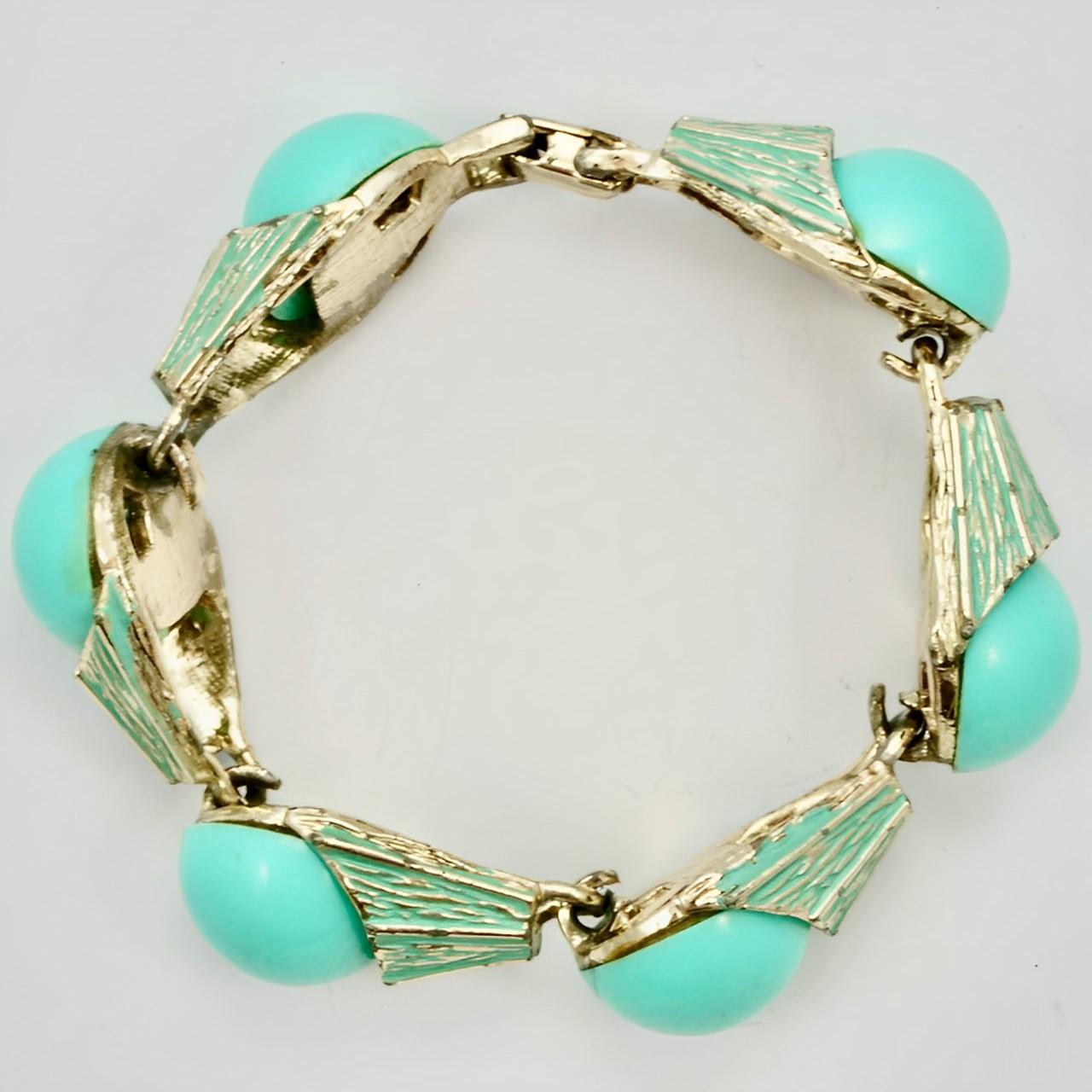 Pale Gold Tone Bracelet with Turquoise Enamel and Lucite Links circa 1960s For Sale 1