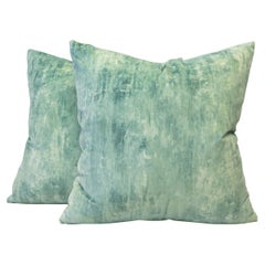 Almohadas cuadradas de terciopelo verde pálido-azul Sploch