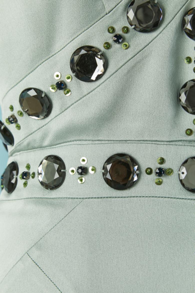 Robe de soirée vert pâle ornée de strass VERSACE COLLECTION Excellent état - En vente à Saint-Ouen-Sur-Seine, FR