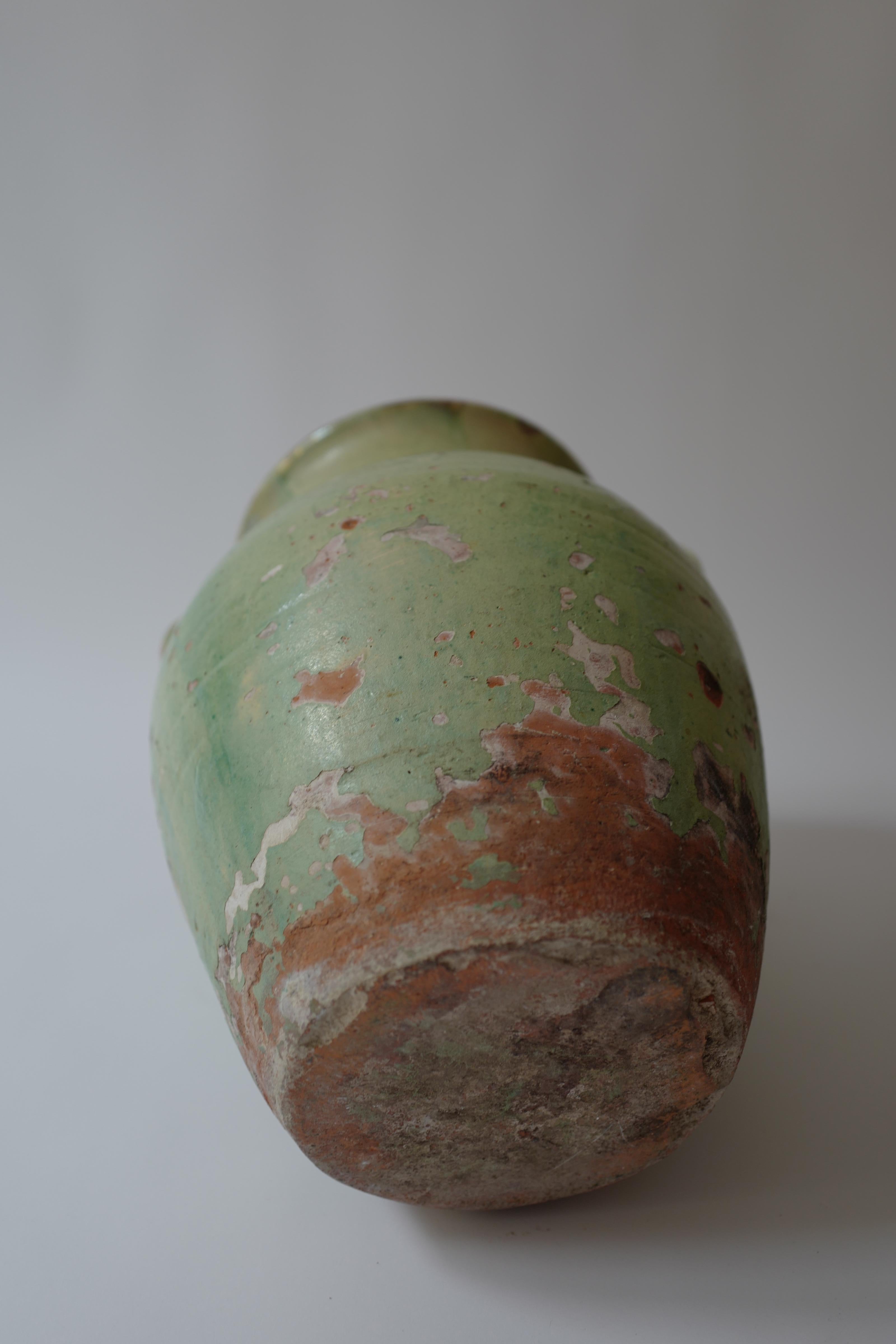 Pale Green French Terracotta Glazed Pot In Good Condition For Sale In Milano, IT