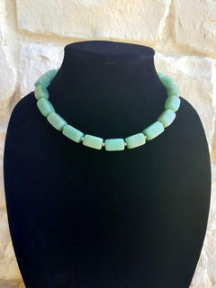Pale Green Jade and Freshwater Pearl Necklace