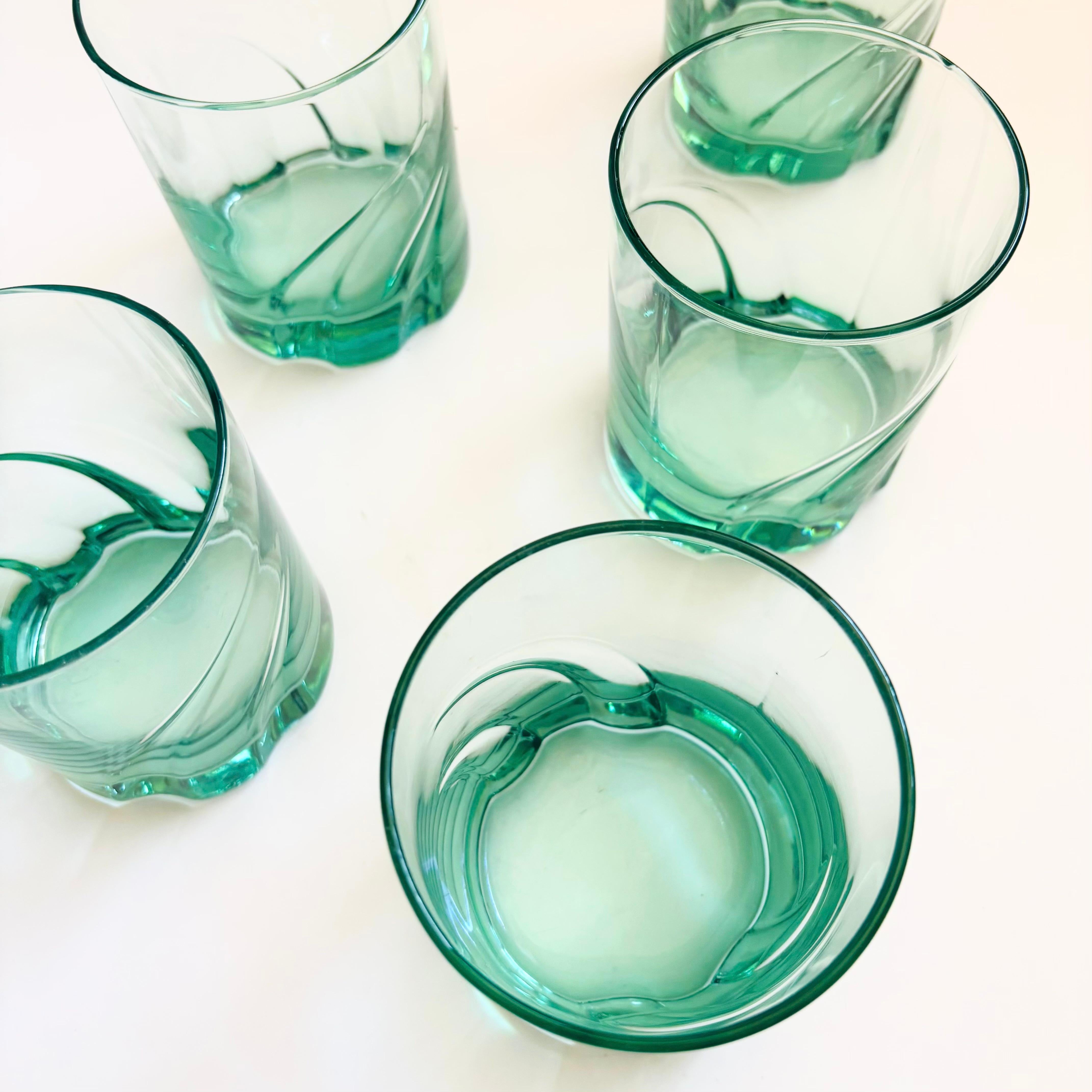 Vasos Bajos Verde Pálido - Set de 6 siglo XX en venta
