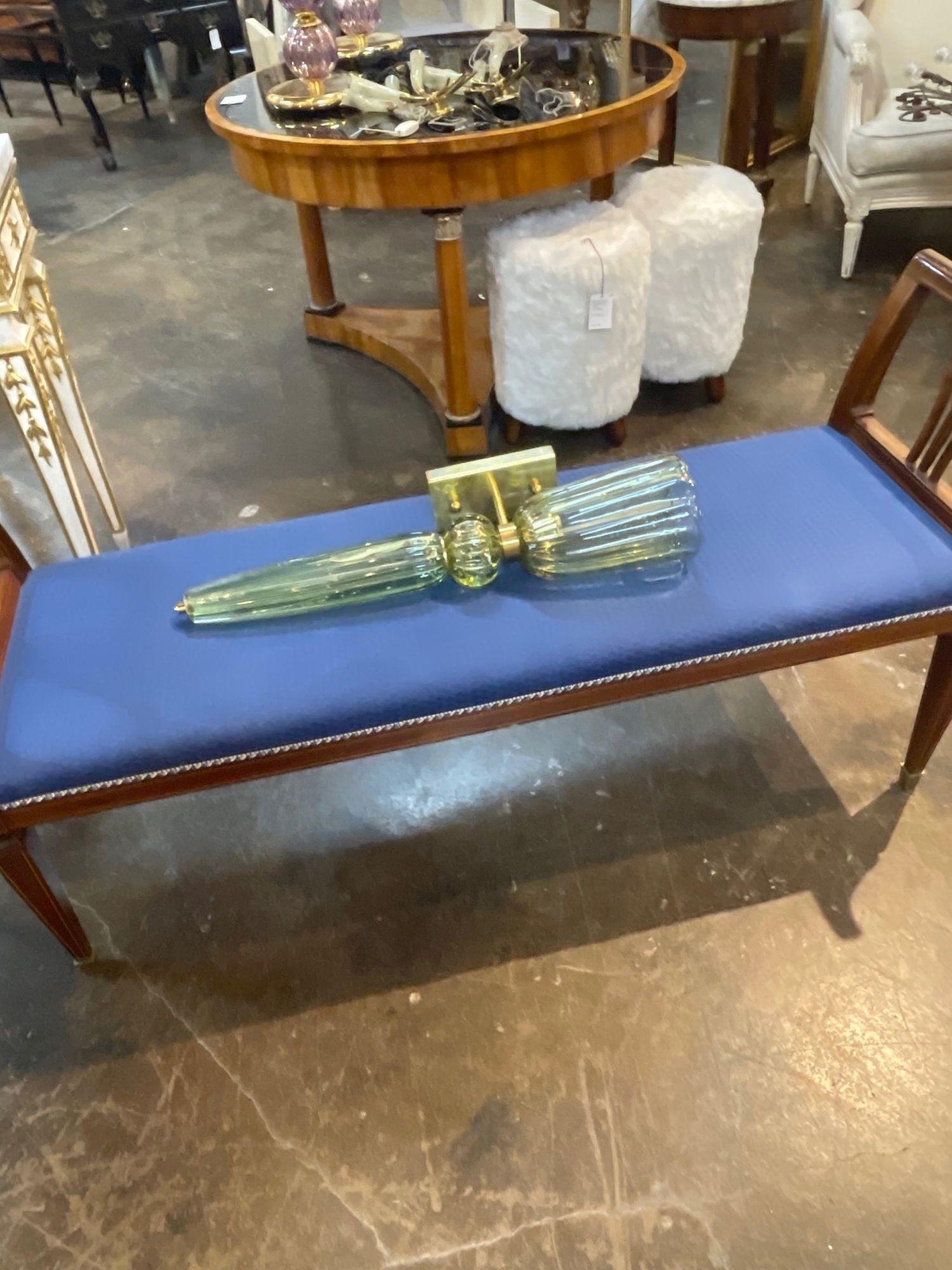 Apliques de latón y cristal de Murano verde pálido de Seguso en venta 3