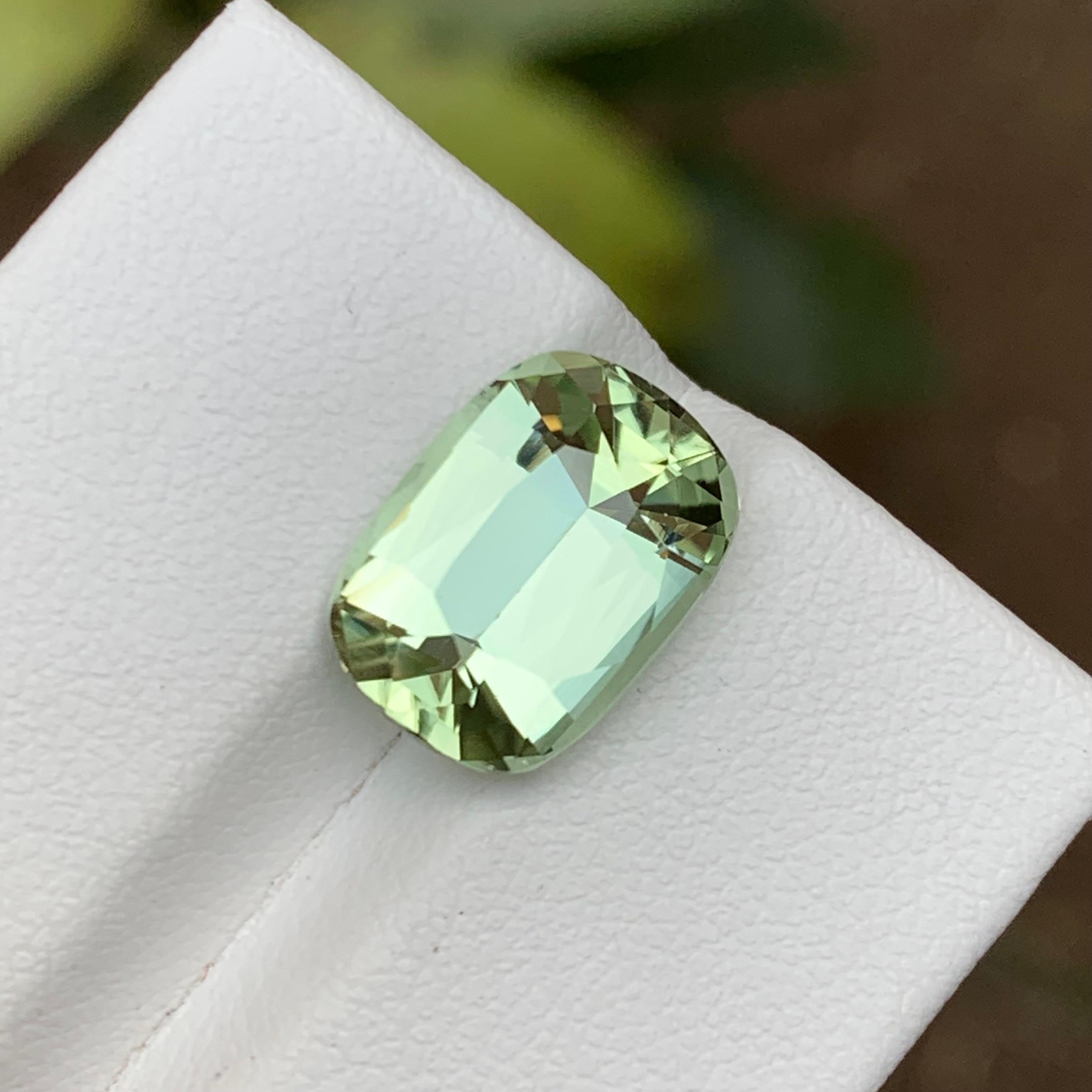 Pale Green Natural Tourmaline Gemstone 5.35 Ct Step Cushion Cut for Ring/Pendant For Sale 9