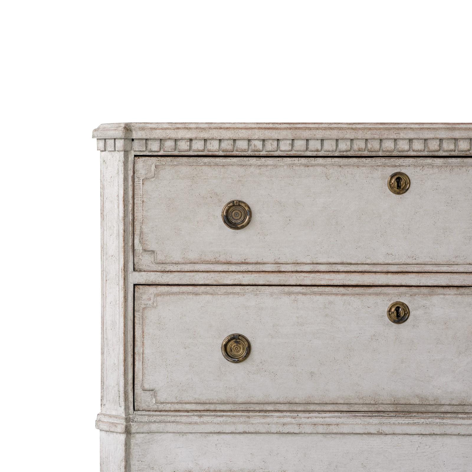 Swedish Pale Grey Gustavian Style Pair of Commodes, Sweden, 19th Century