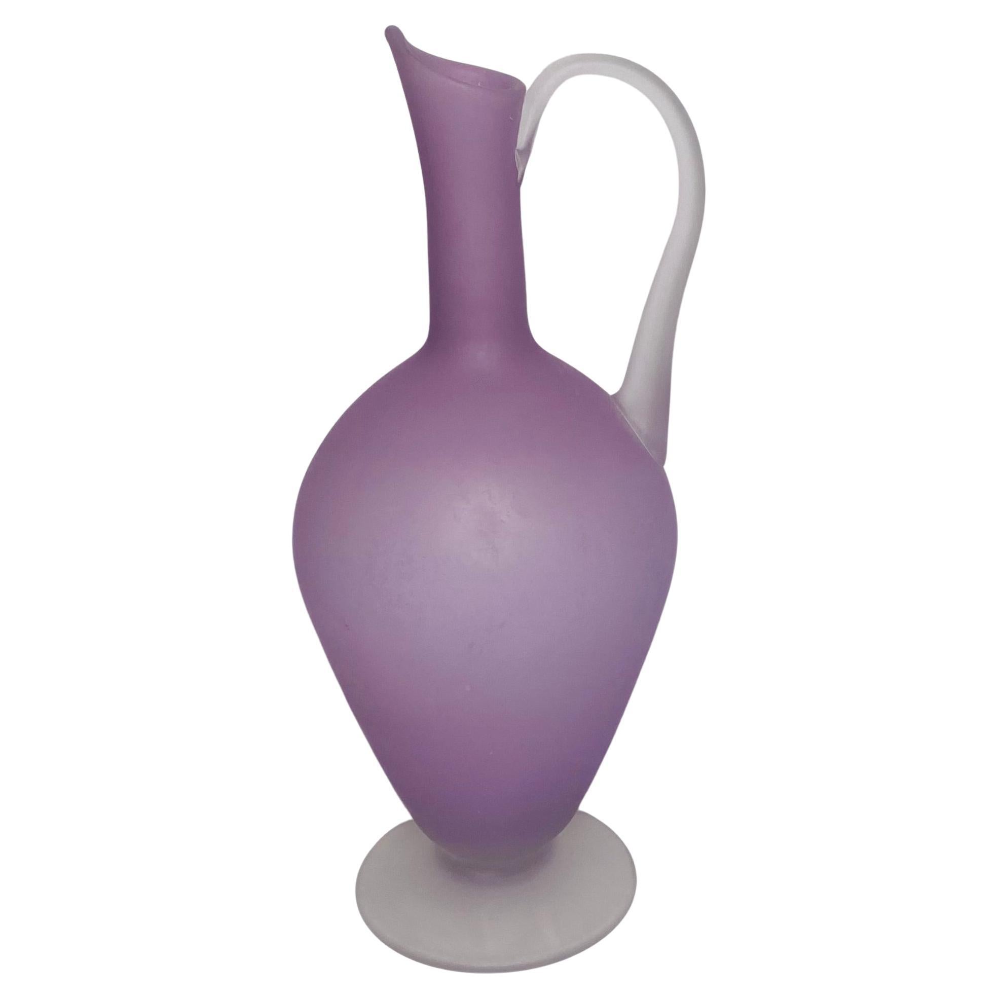 Blass lavendelfarbene mundgeblasene Glasvase, Vintage Italian CIRCA 1950's