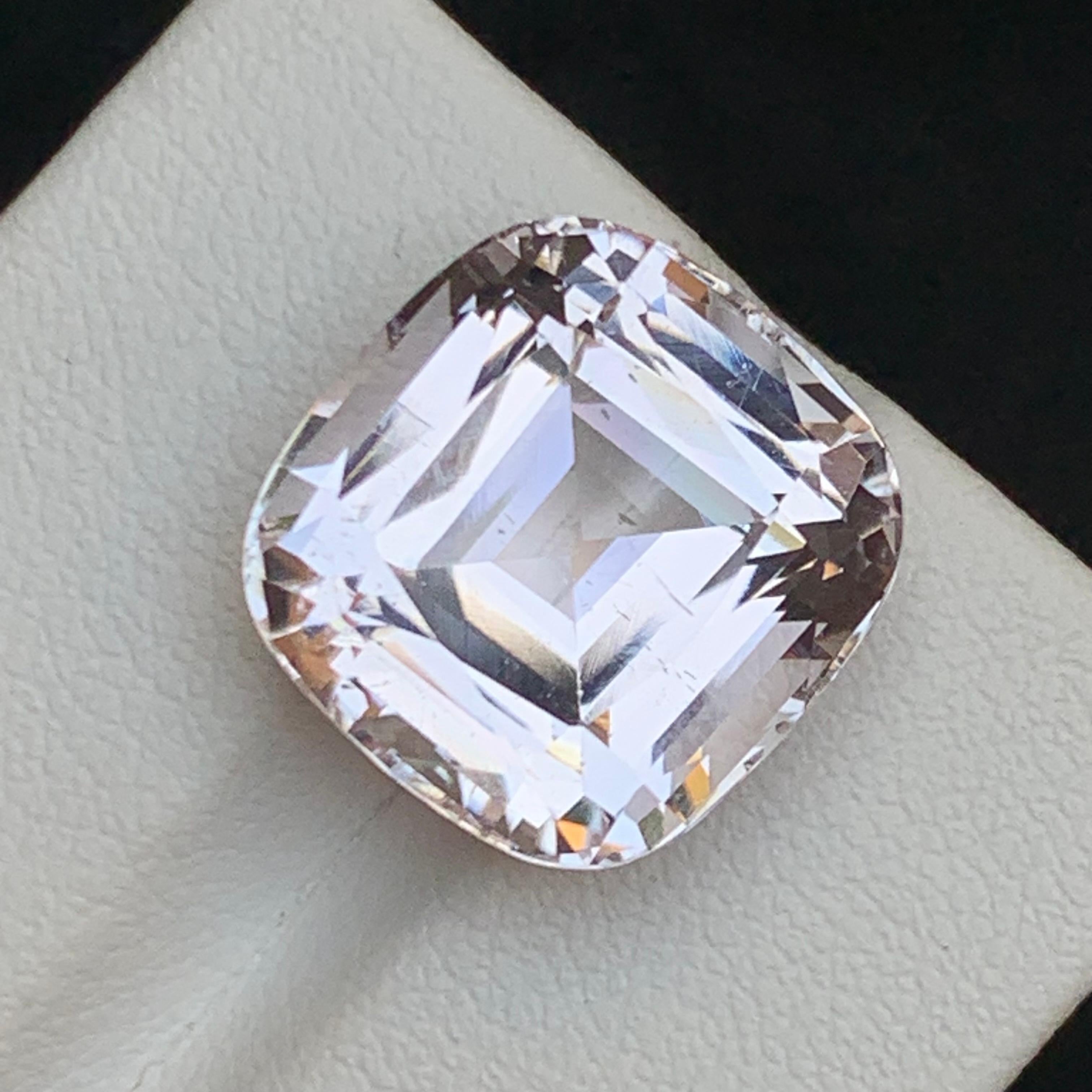 Pale Peachy Pink Hue Natural Morganite Pendant, Ring Gemstone 16 Ct Cushion Cut For Sale 7