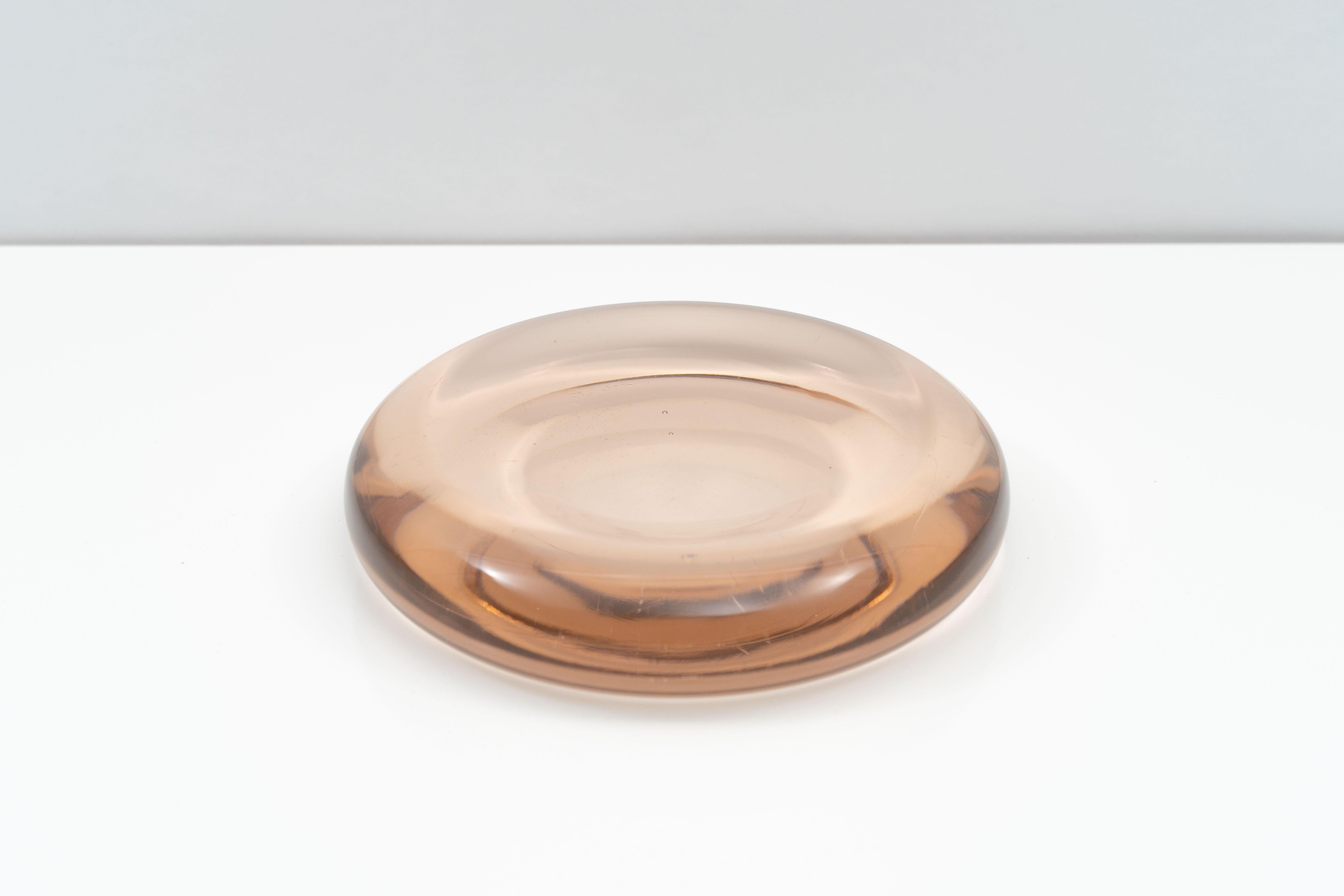 Modern Pale Pink Blown Murano Glass Dish by Charles Pfister for Salviati, circa 1985 For Sale
