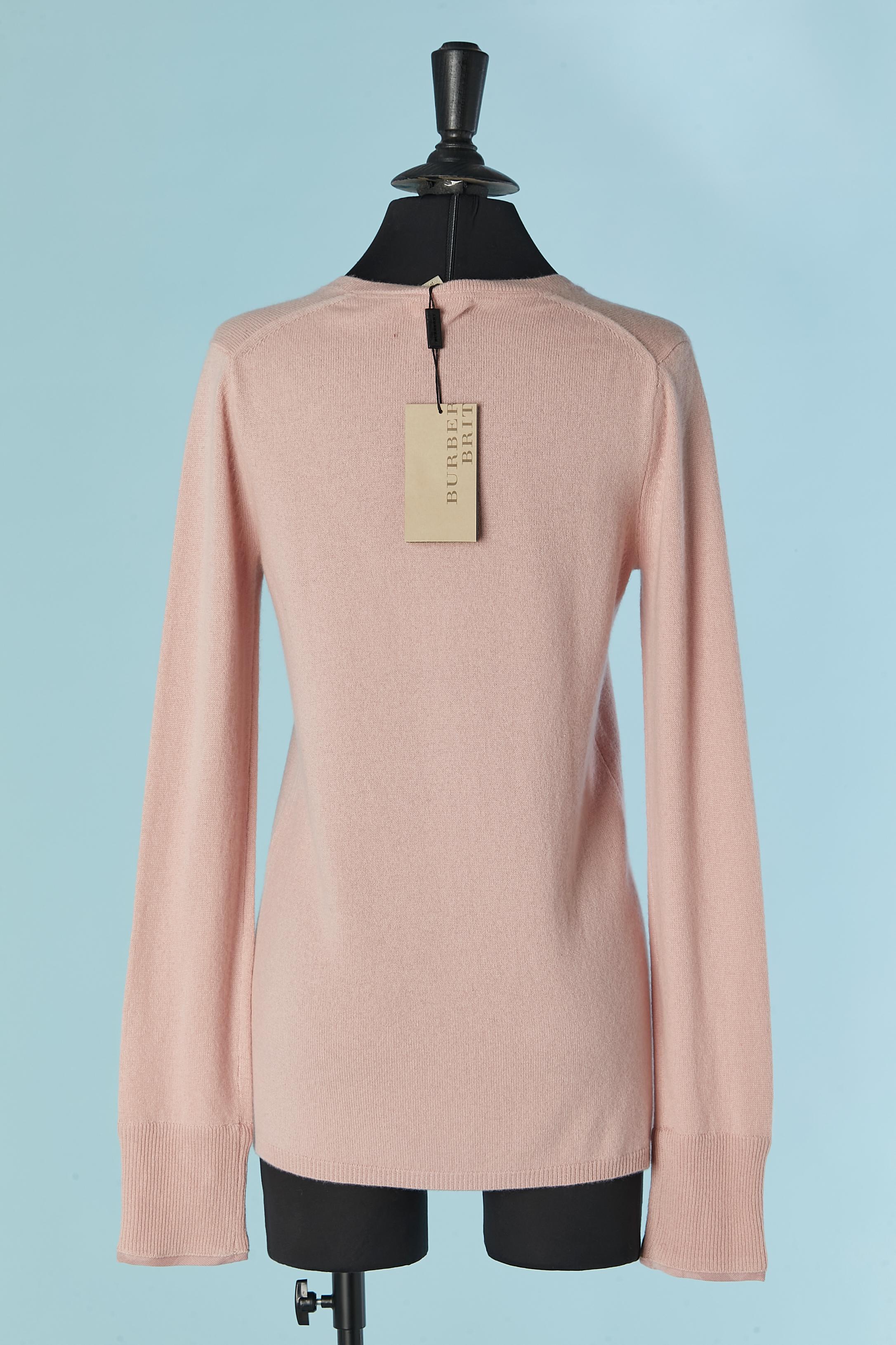 Women's Pale pink cashmere sweater with V neck BURBERRY BRIT New For Sale