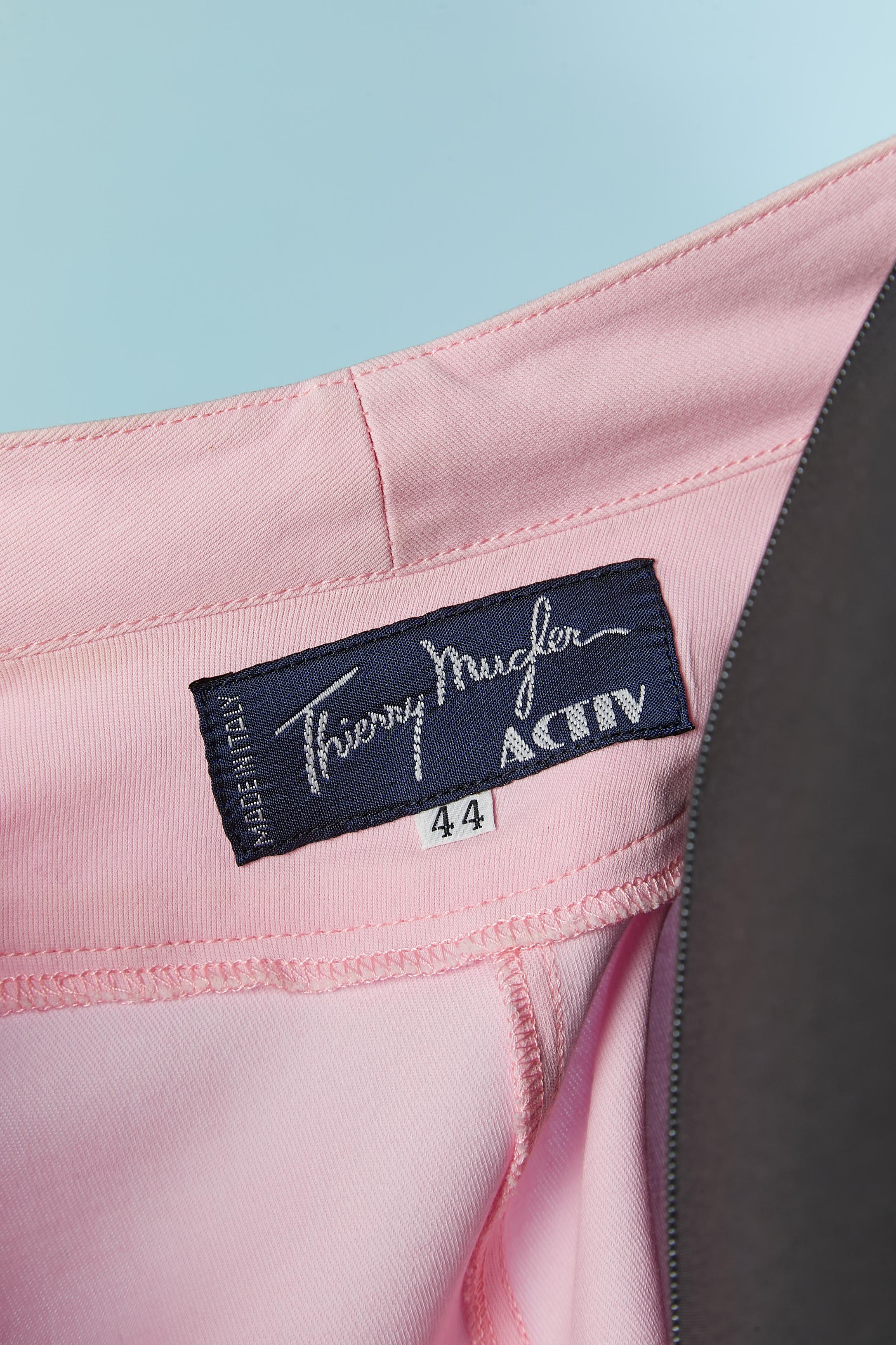 Robe en coton rose pâle THIERRY MUGLER ACTIV en vente 2