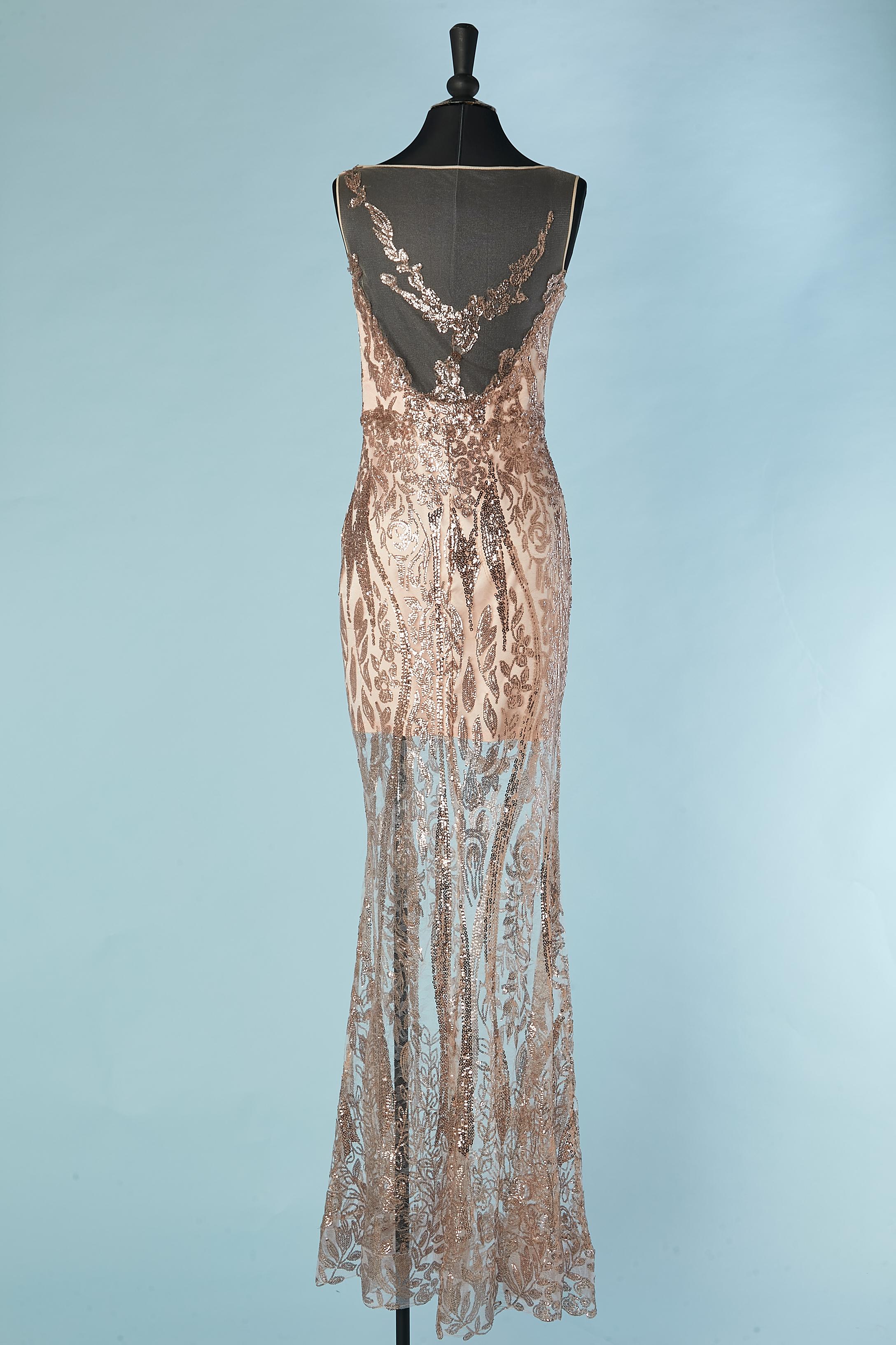 Robe de soirée rose pâle à paillettes roses Gai Mattiolo The Red Carpet en vente 3