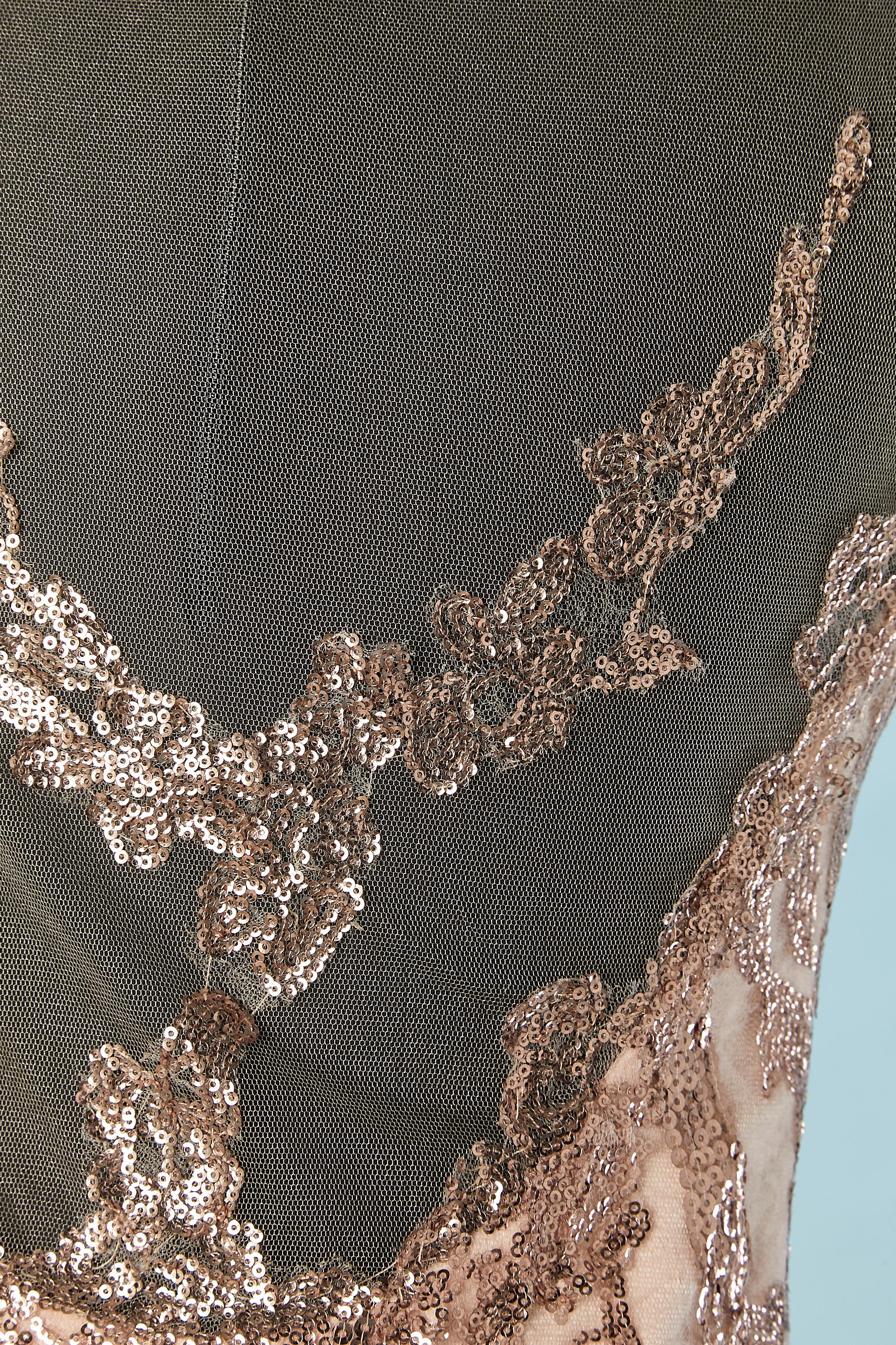 Robe de soirée rose pâle à paillettes roses Gai Mattiolo The Red Carpet en vente 4