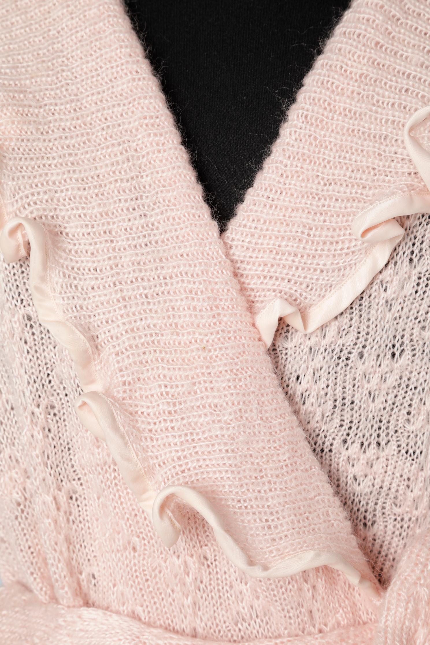 Pale pink knit Robe with belt 