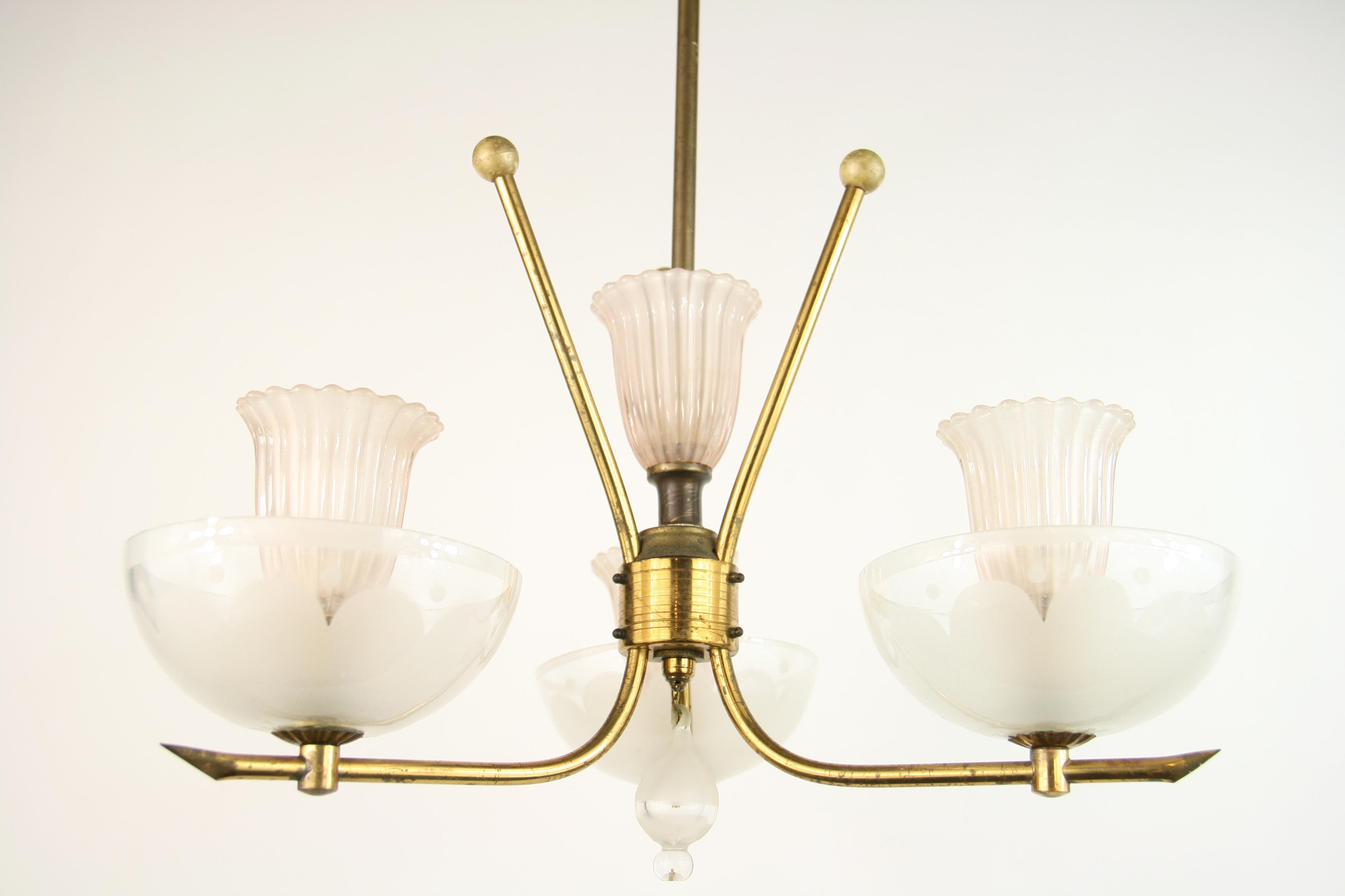 Pale Pink Muranno Glass and Brass 3-Light Chandelier In Good Condition For Sale In Douglas Manor, NY
