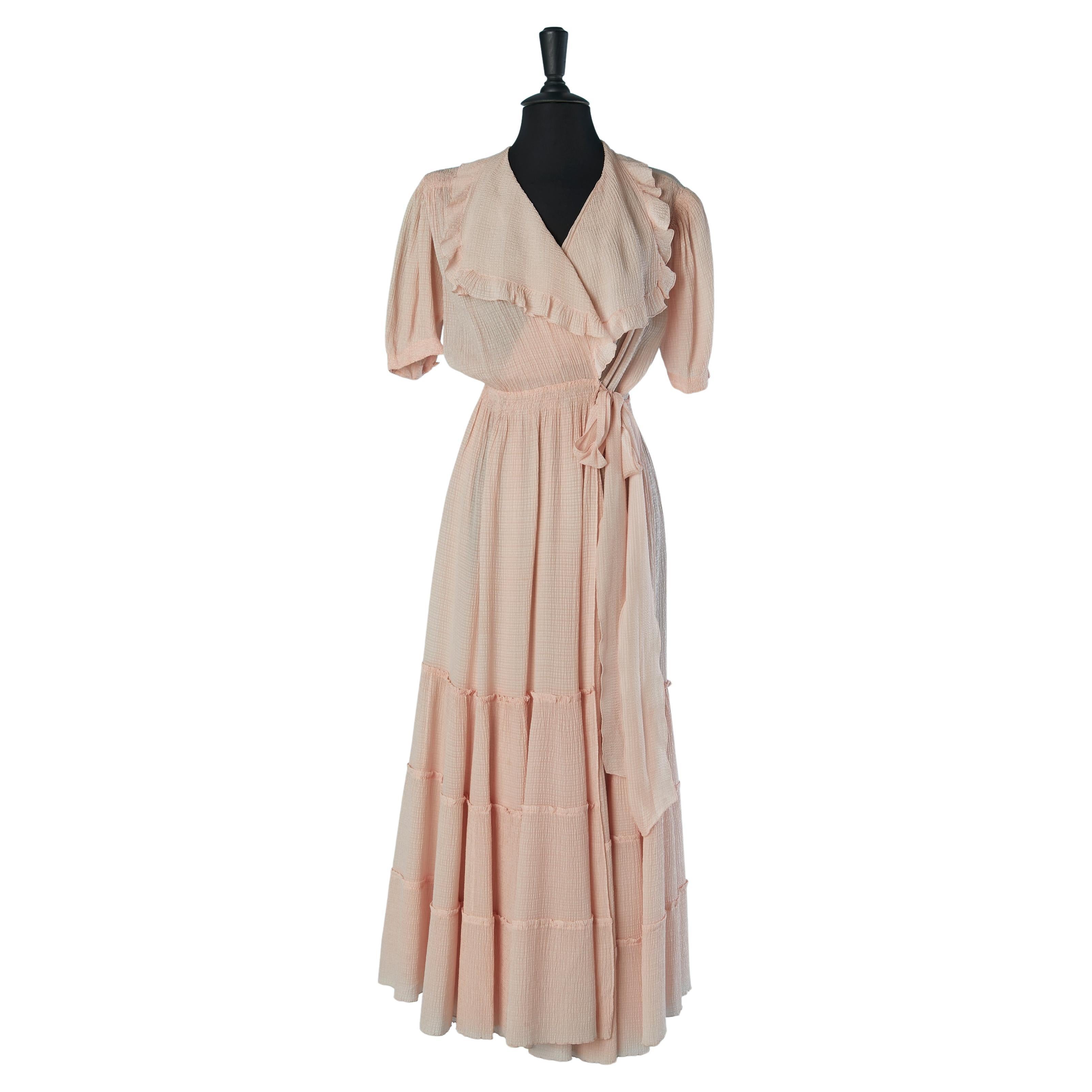 Pale pink silk chiffon wrap robe Circa 1930
s
