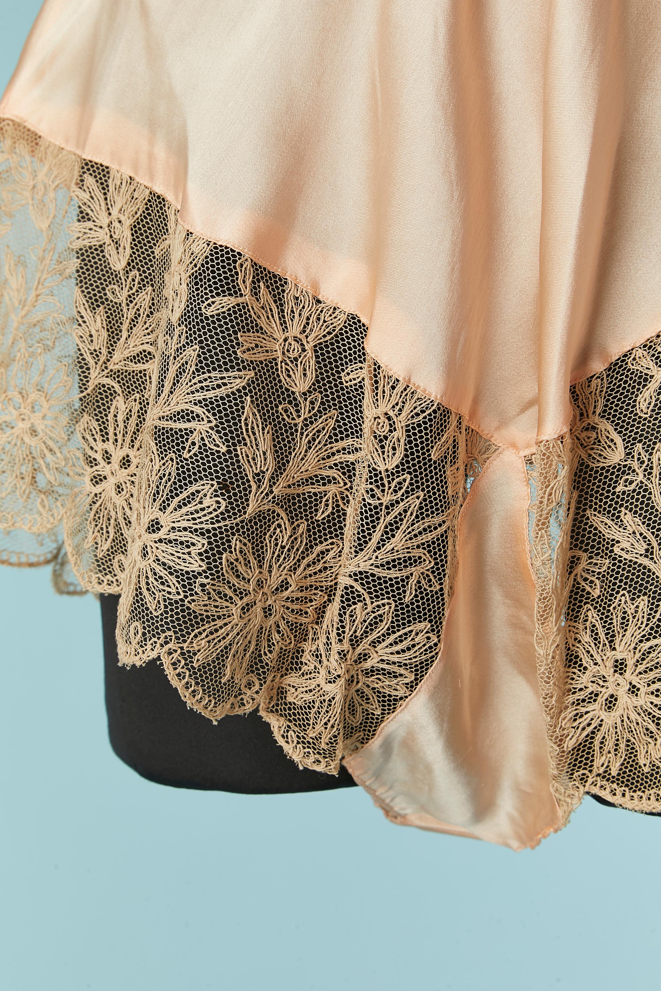 Beige Pale pink silk panty with lace edge Circa 1940's For Sale