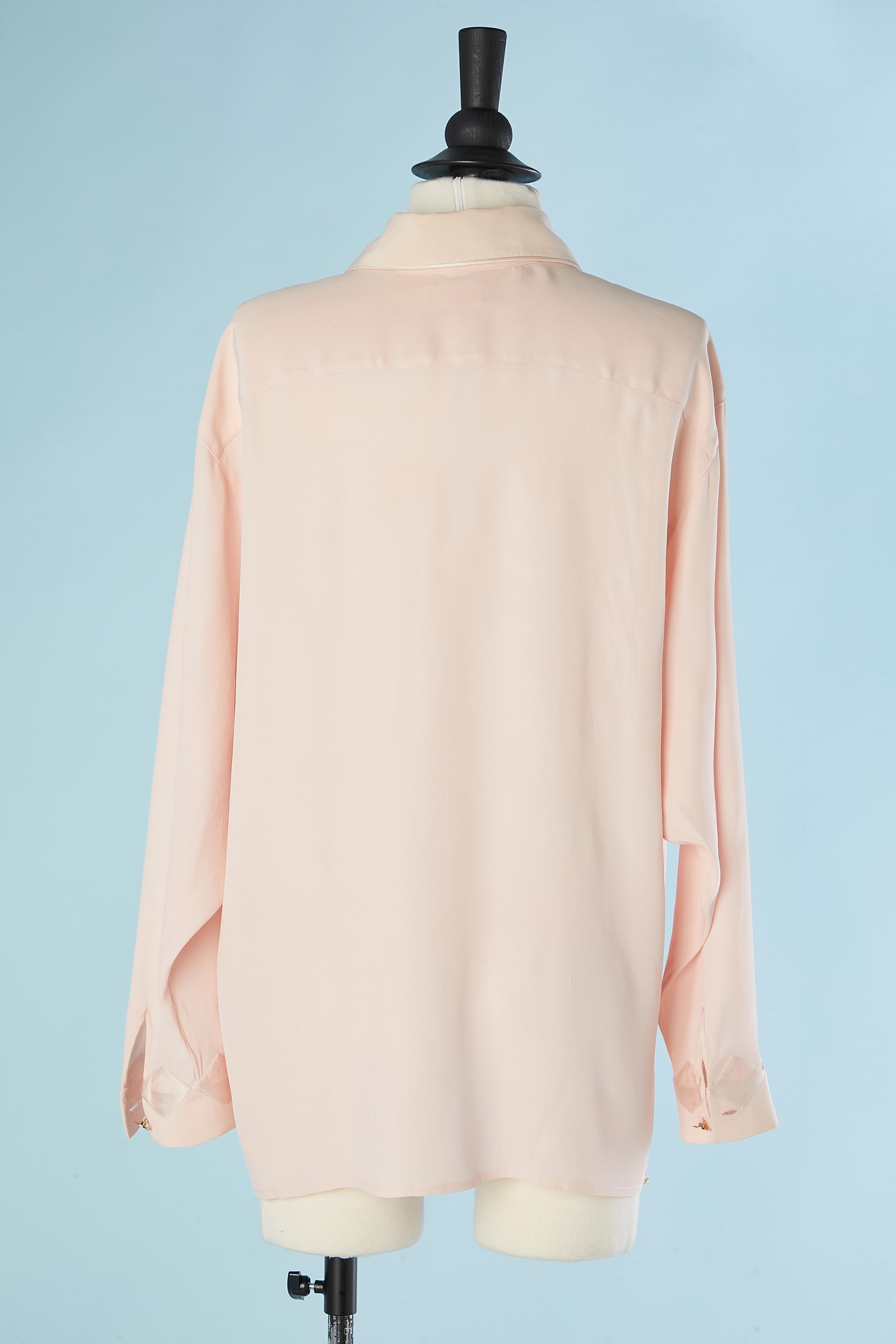 Women's or Men's Pale pink silk shirt with silk appliqué on the button tab and cuff Chanel For Sale