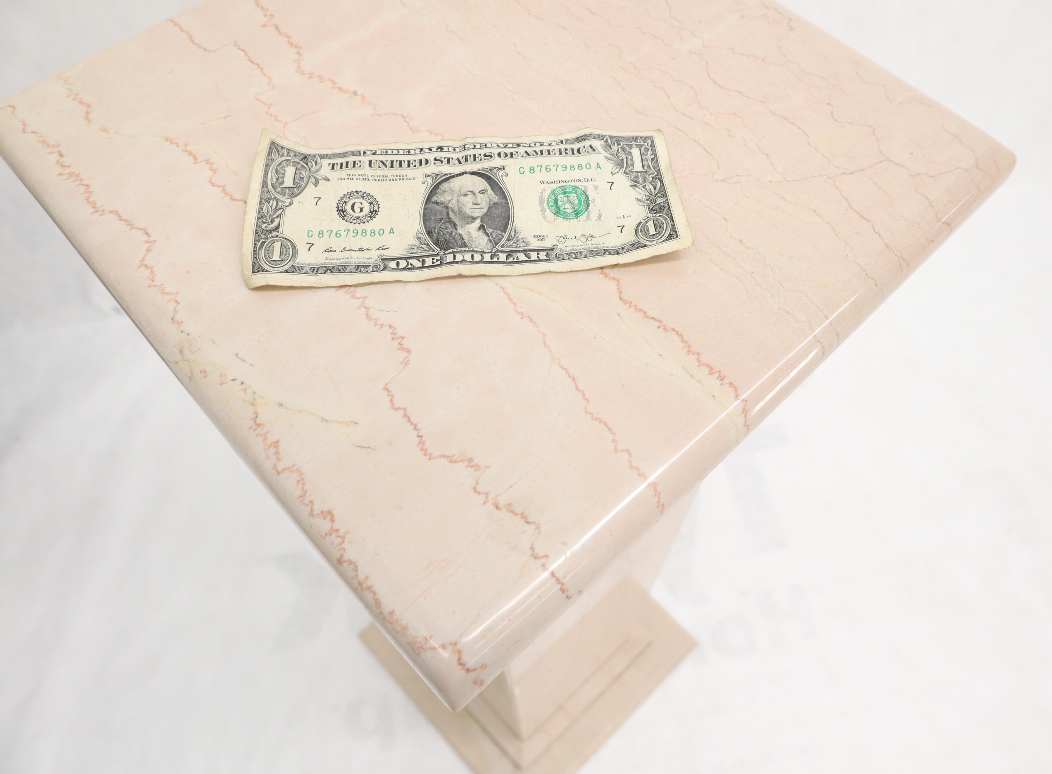 Pale Pink to White Marble Square Pedestal Stand In Excellent Condition For Sale In Rockaway, NJ