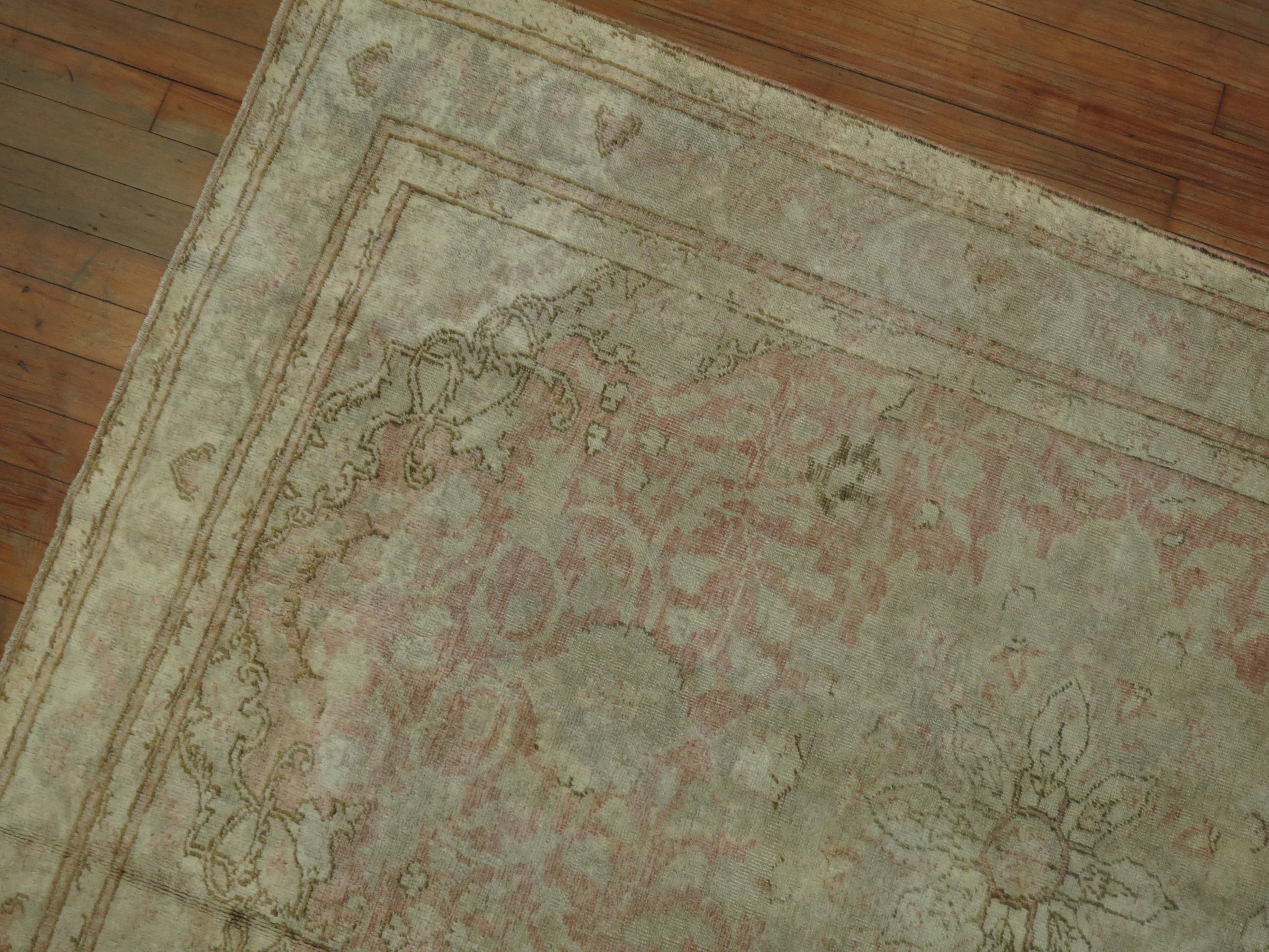 Pale Pink Turkish Sivas Rug In Good Condition In New York, NY