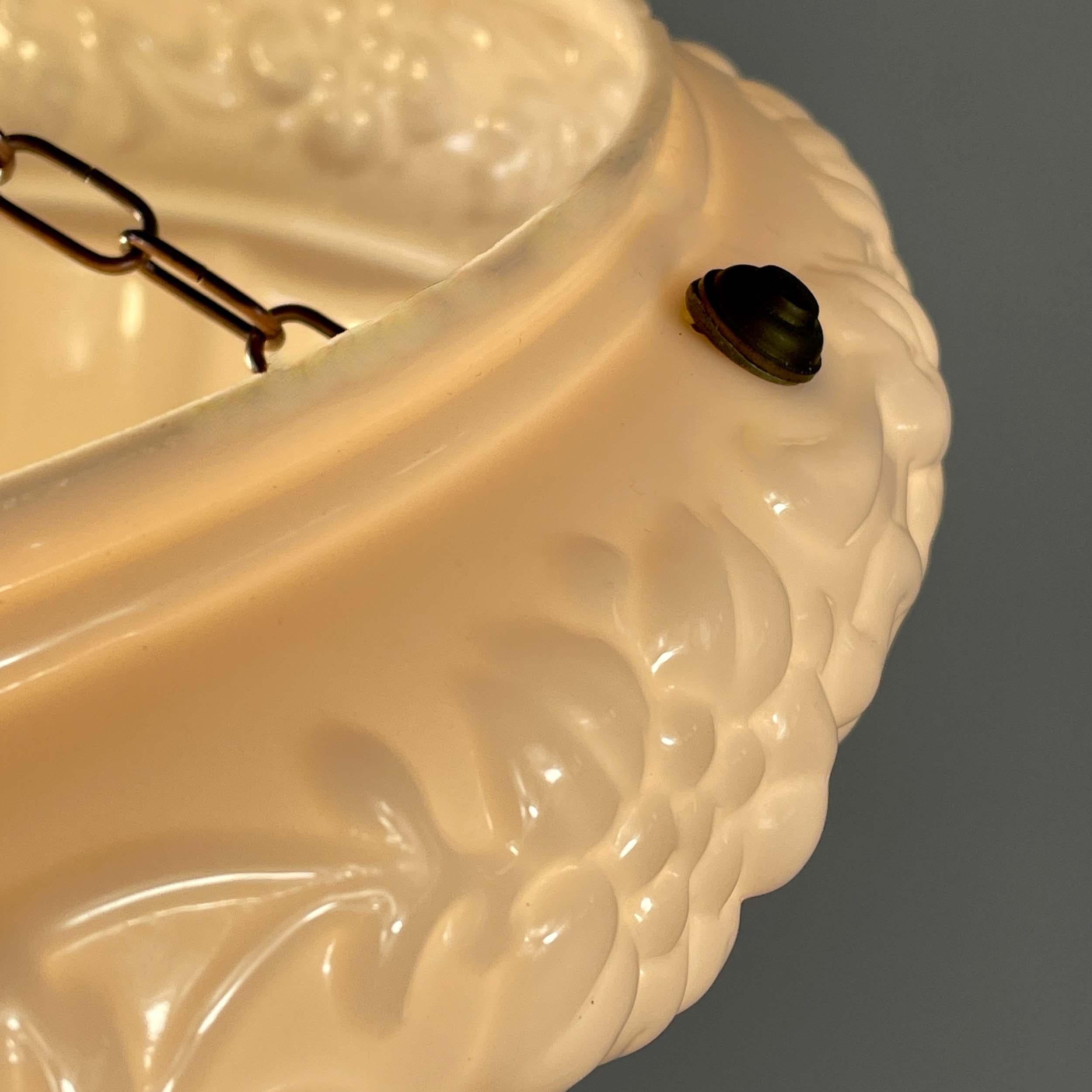 Colgante de vidrio jaspeado rosa pálido, Suecia Años 20 a 30 en venta 4