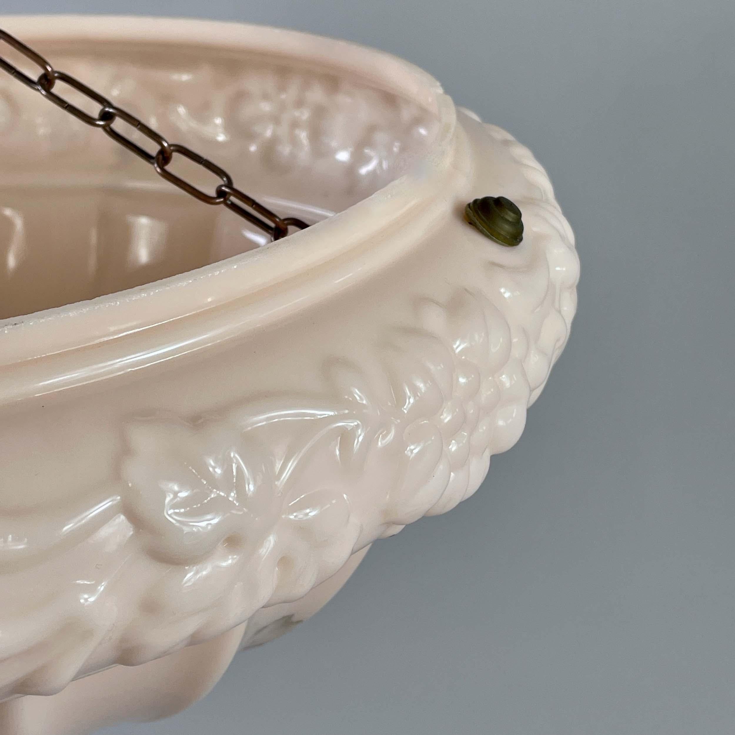 Colgante de vidrio jaspeado rosa pálido, Suecia Años 20 a 30 en venta 9