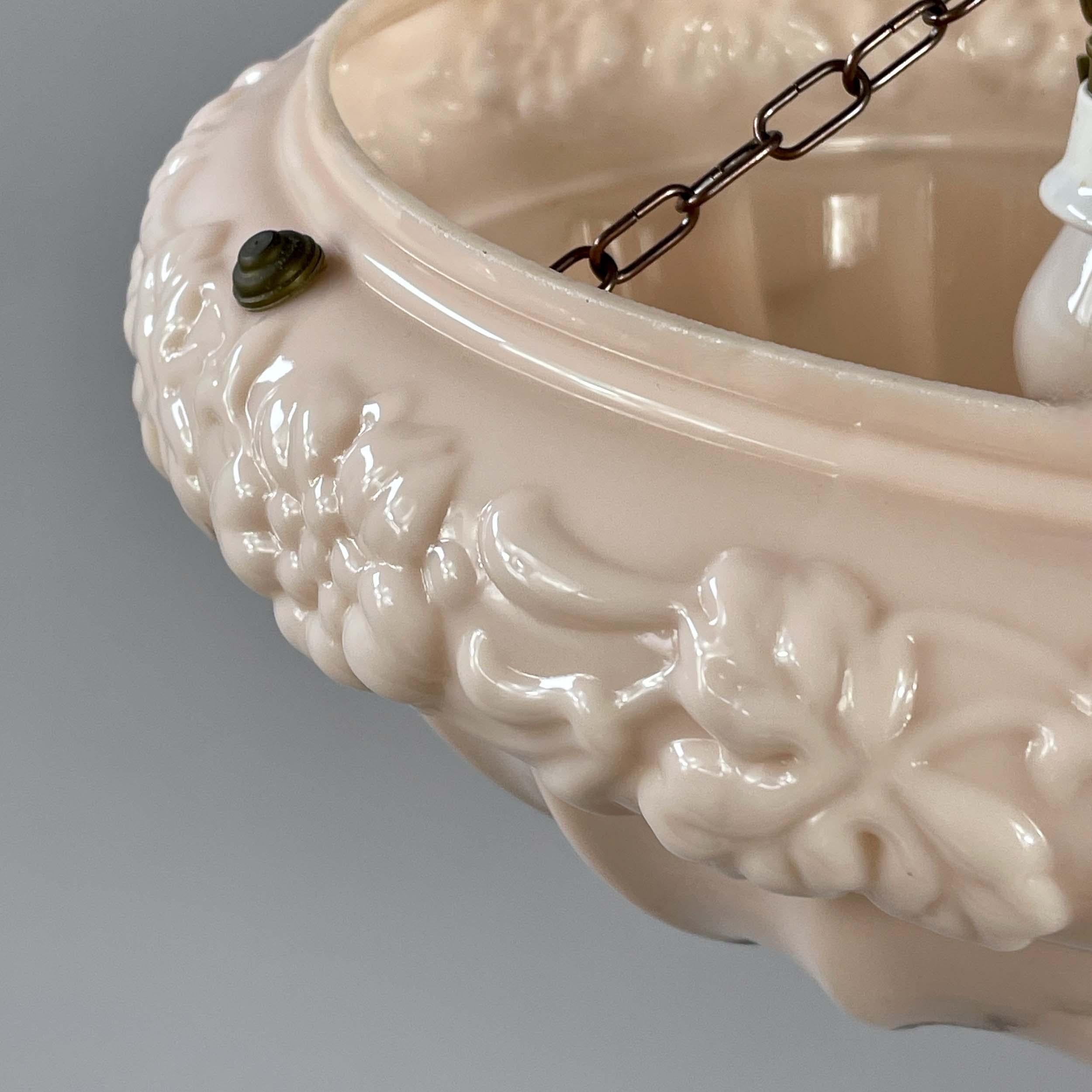 Colgante de vidrio jaspeado rosa pálido, Suecia Años 20 a 30 en venta 2