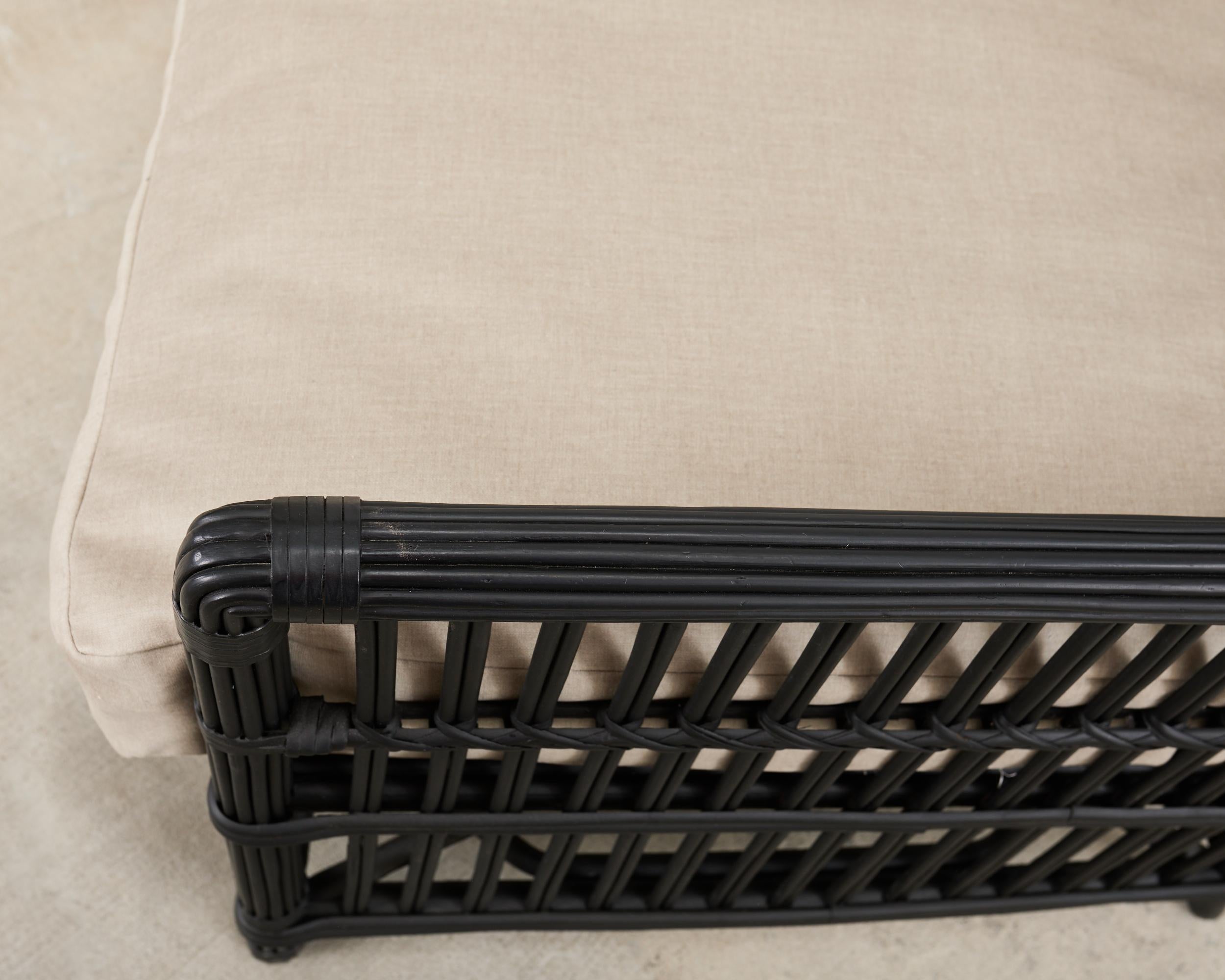 Palecek Art Deco Stil Rattan Bleistift Reed Settee im Angebot 5