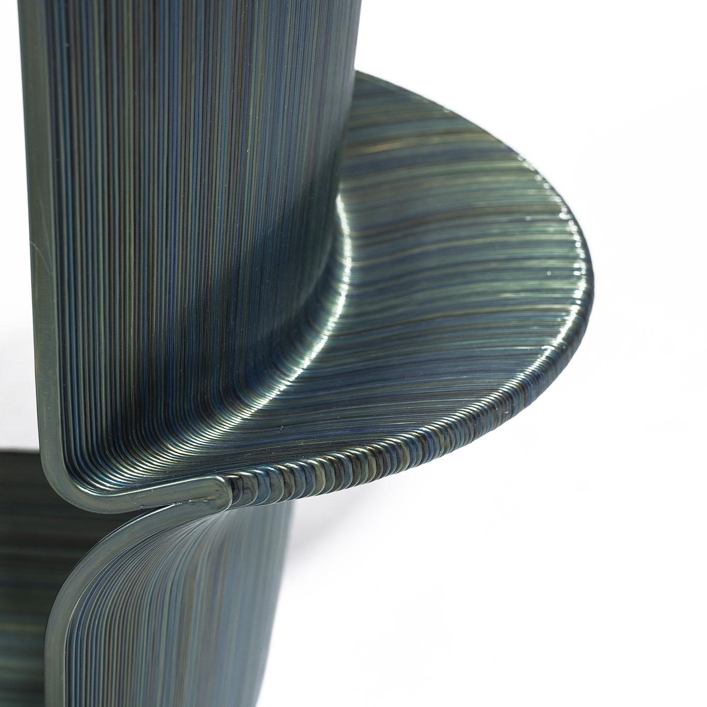 Palermo is a biodegradable PLA high stool with a strong aesthetic inspired by Sicilian landscapes. Designed and 3D printed, it marries innovation and craftsmanship. Its sinuous, organic shapes bring vitality and elegance to indoor and outdoor