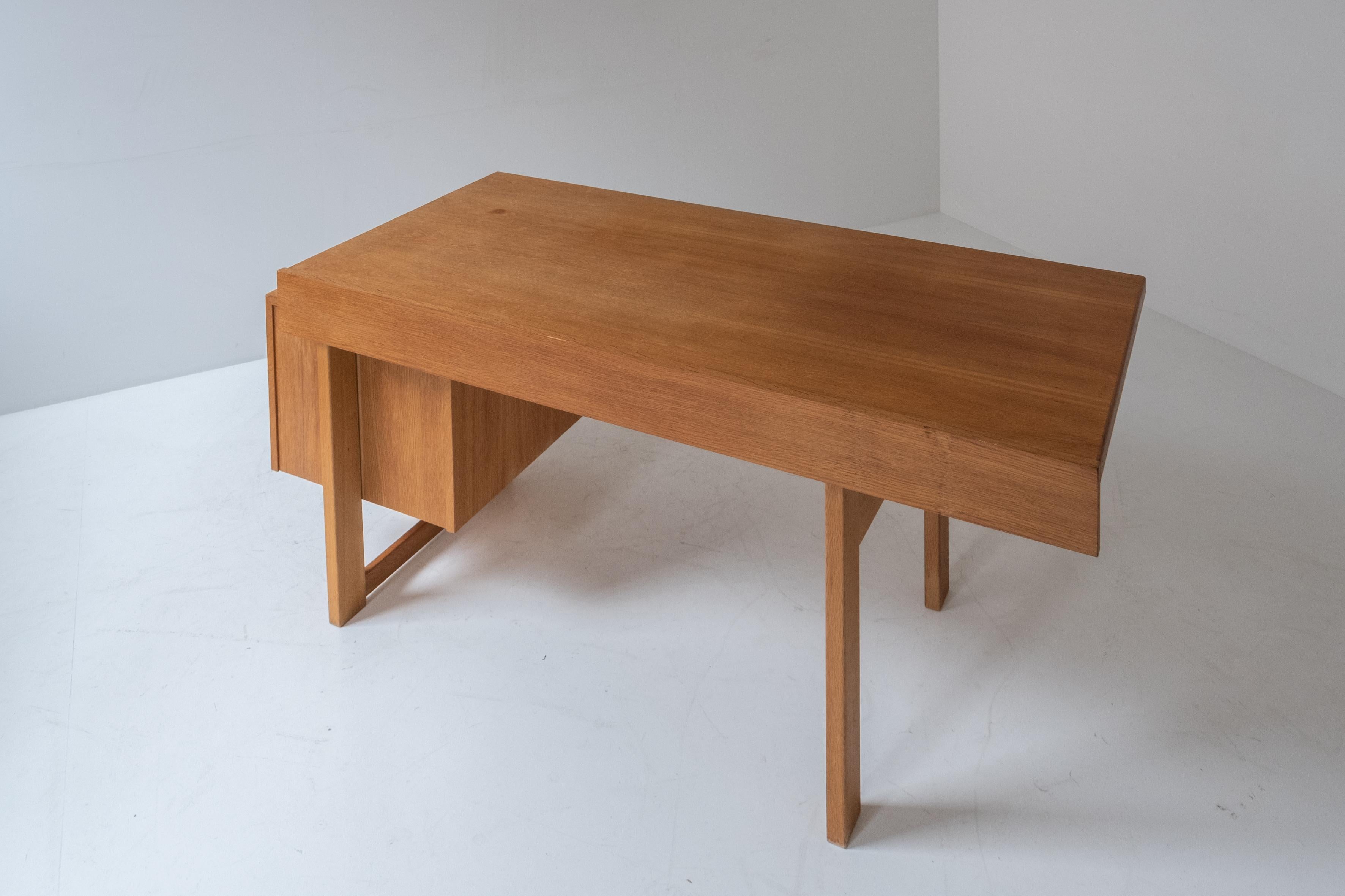 ‘Paletti’ desk by Olavi Hanninen for Mikko Nupponen, Finland 1960’s.  6