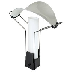Palio desk lamp by Perry A. King & Santiago Miranda for Arteluce