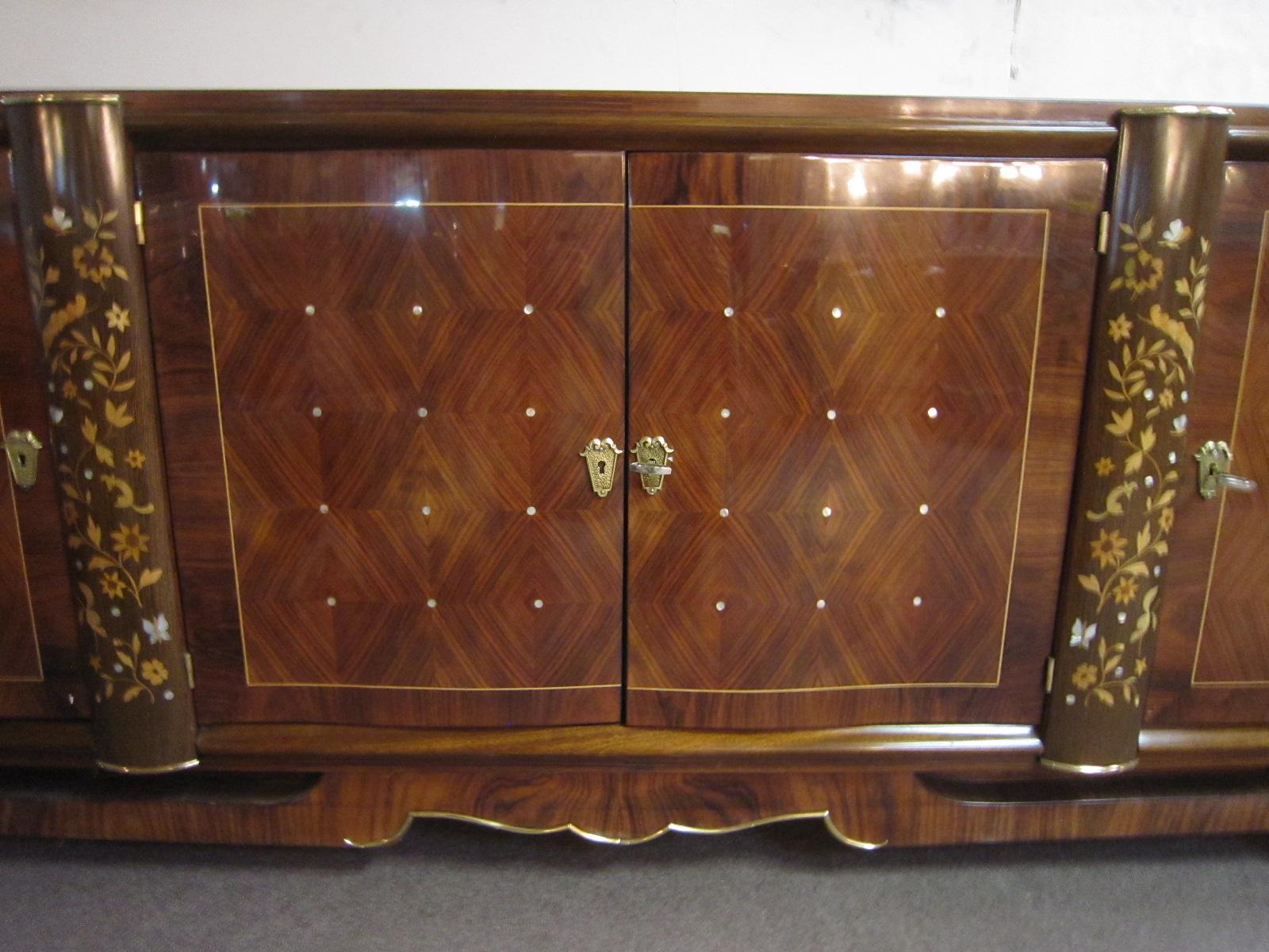 Palisander Art Deco Cabinet with Exotic Inlay, Jules Leleu In Good Condition For Sale In New York City, NY