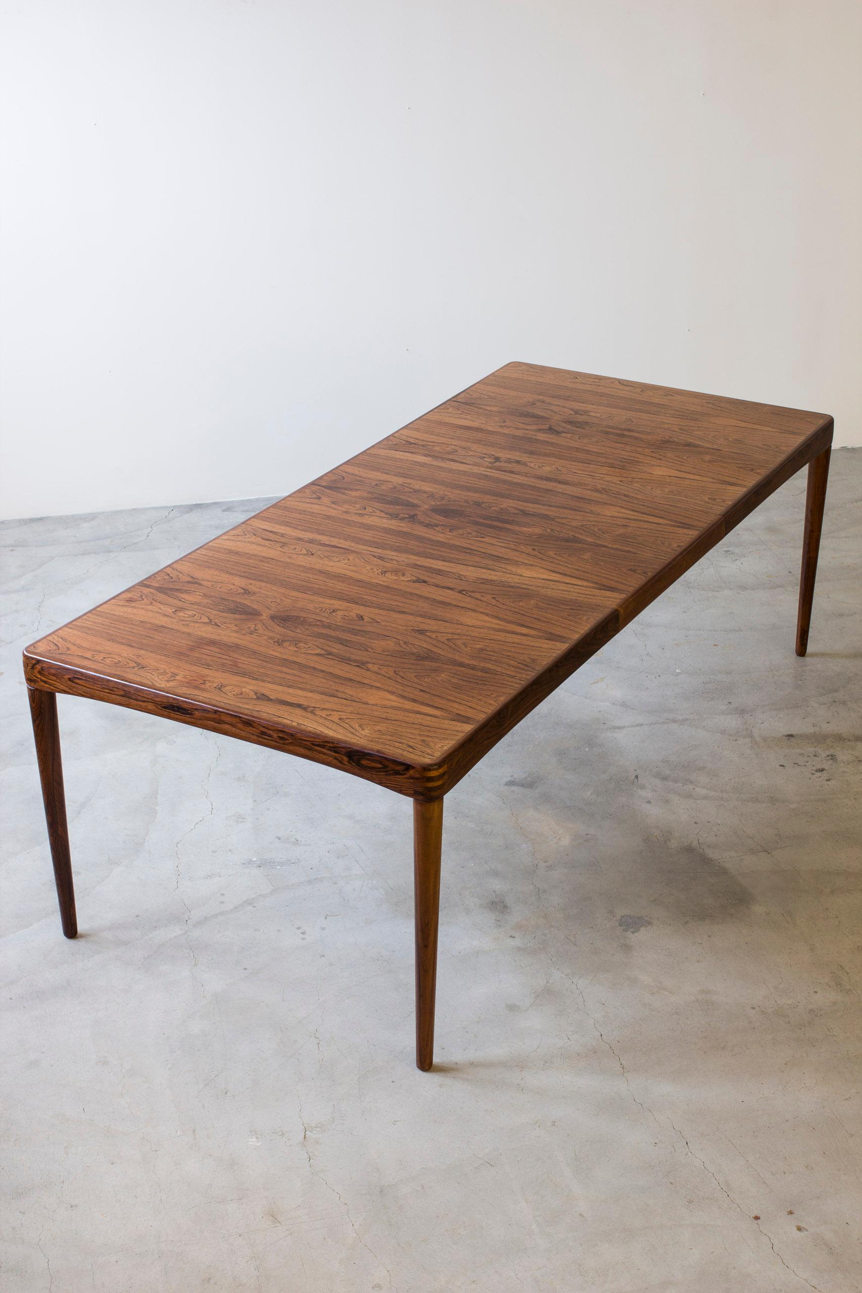 Palisander dining table by H. W Klein for Bramin, denmark, 1950s For Sale 4
