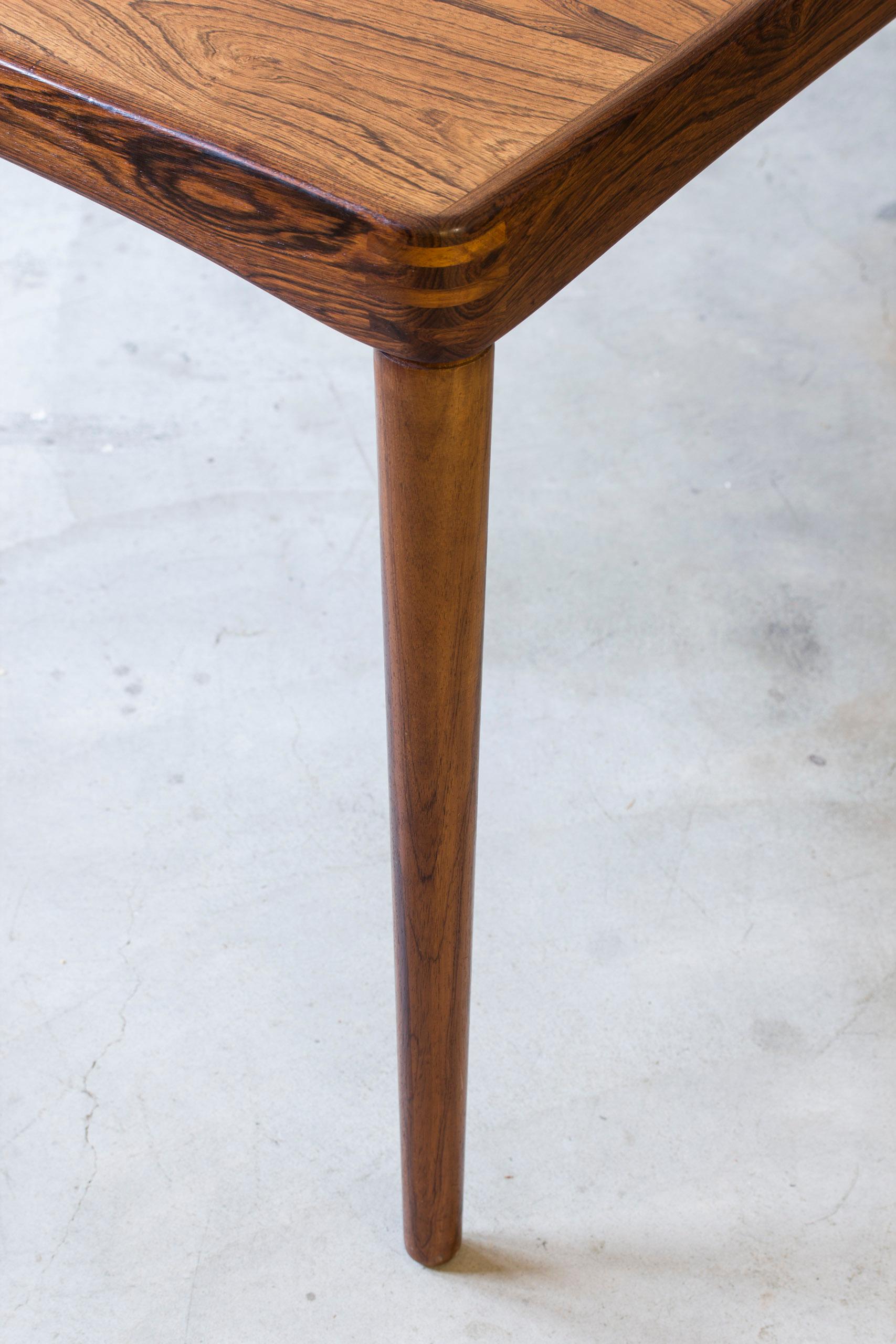 Palisander dining table by H. W Klein for Bramin, denmark, 1950s In Good Condition For Sale In Hägersten, SE