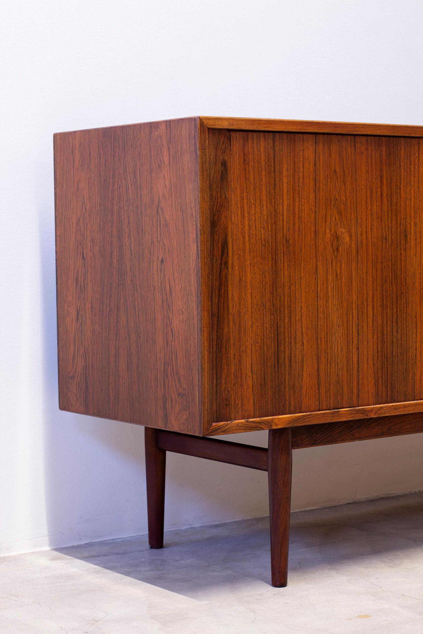 Palisander sideboard by Arne Vodder, Sibast Furniture, Denmark For Sale 7